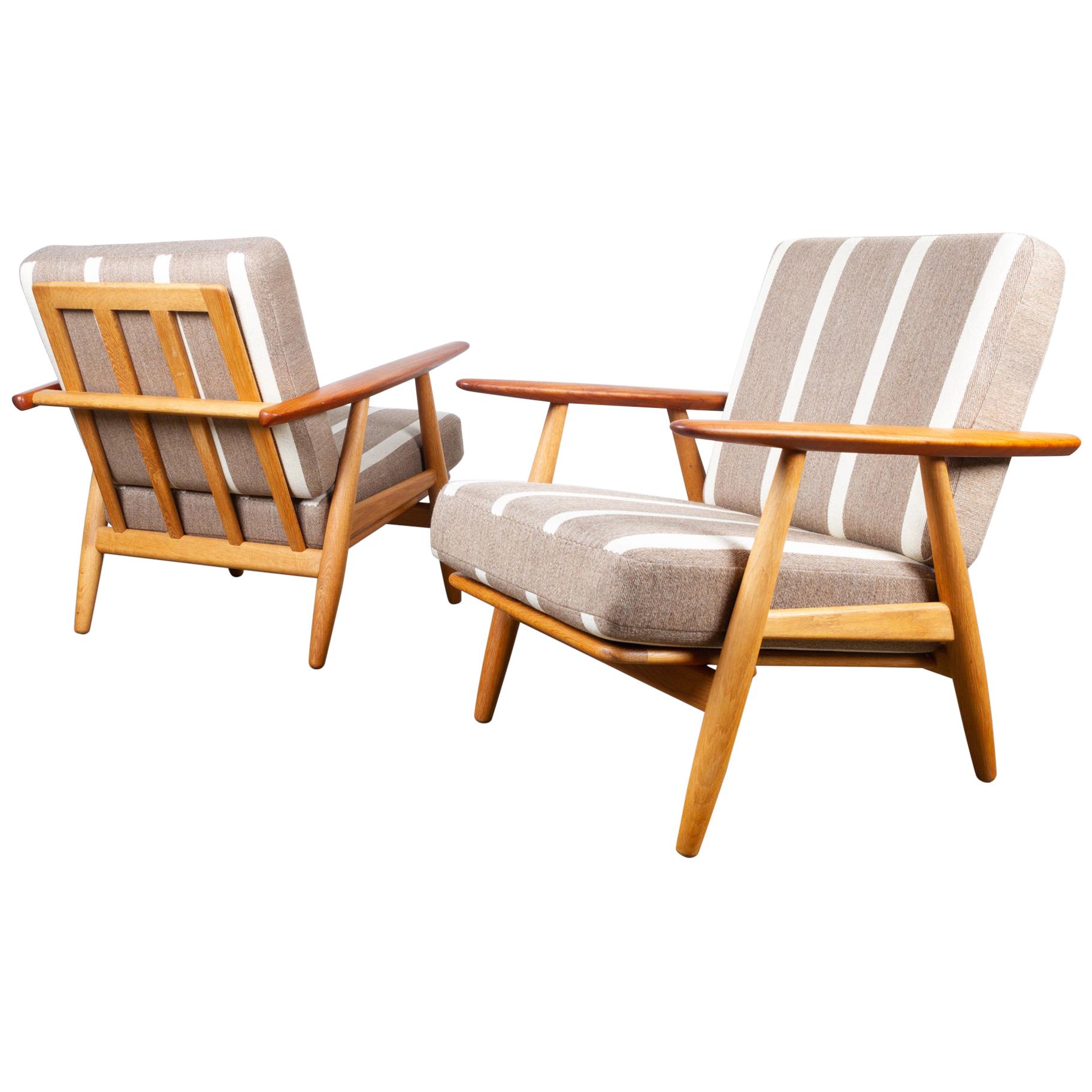 Cigar GE-240 Easy Chairs by Hans J. Wegner 1950s, Set of 2