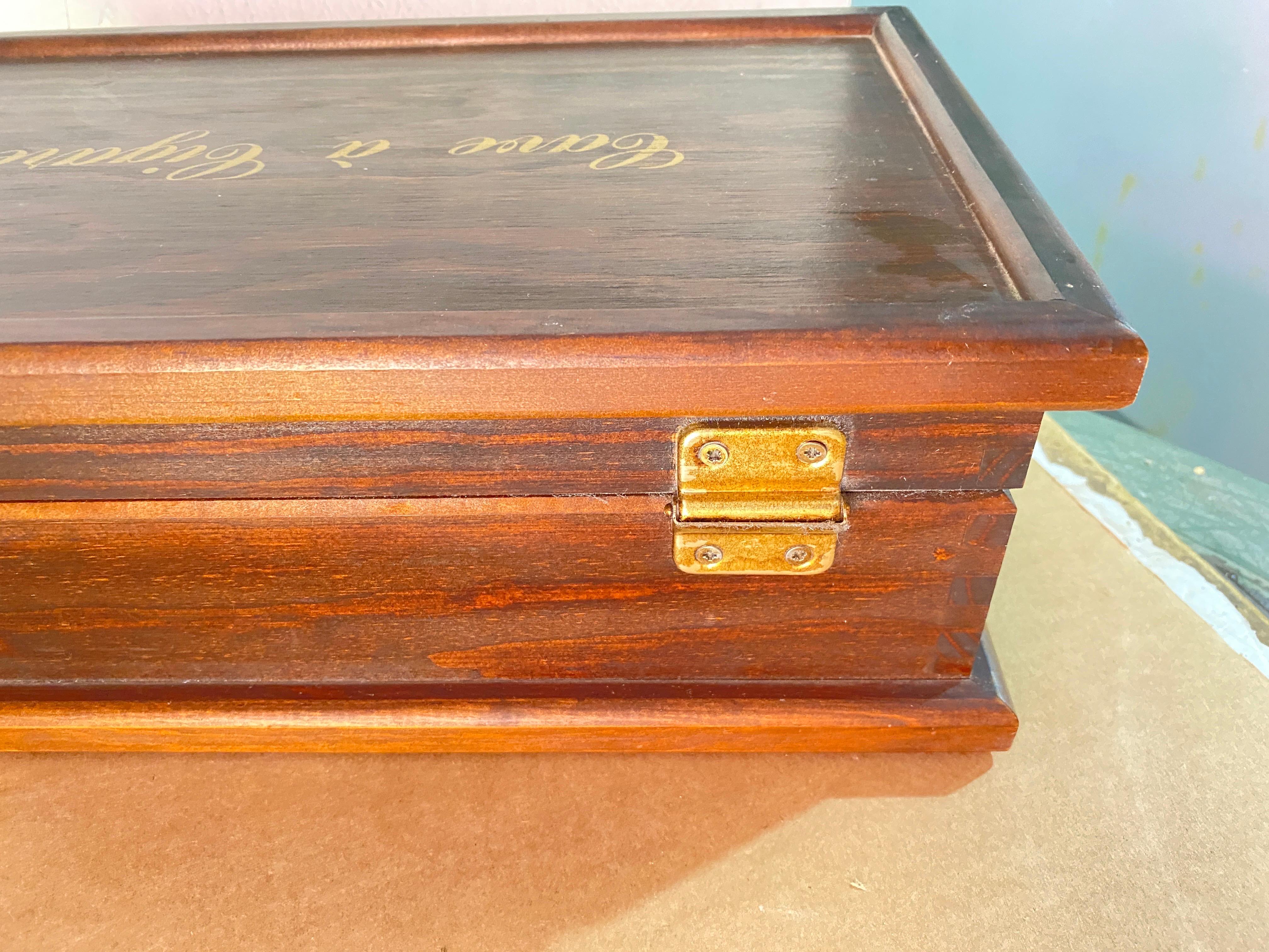 Cigar Humidor, Ebony Macassar Cigar Box, France 1960, Brown Color In Good Condition For Sale In Auribeau sur Siagne, FR