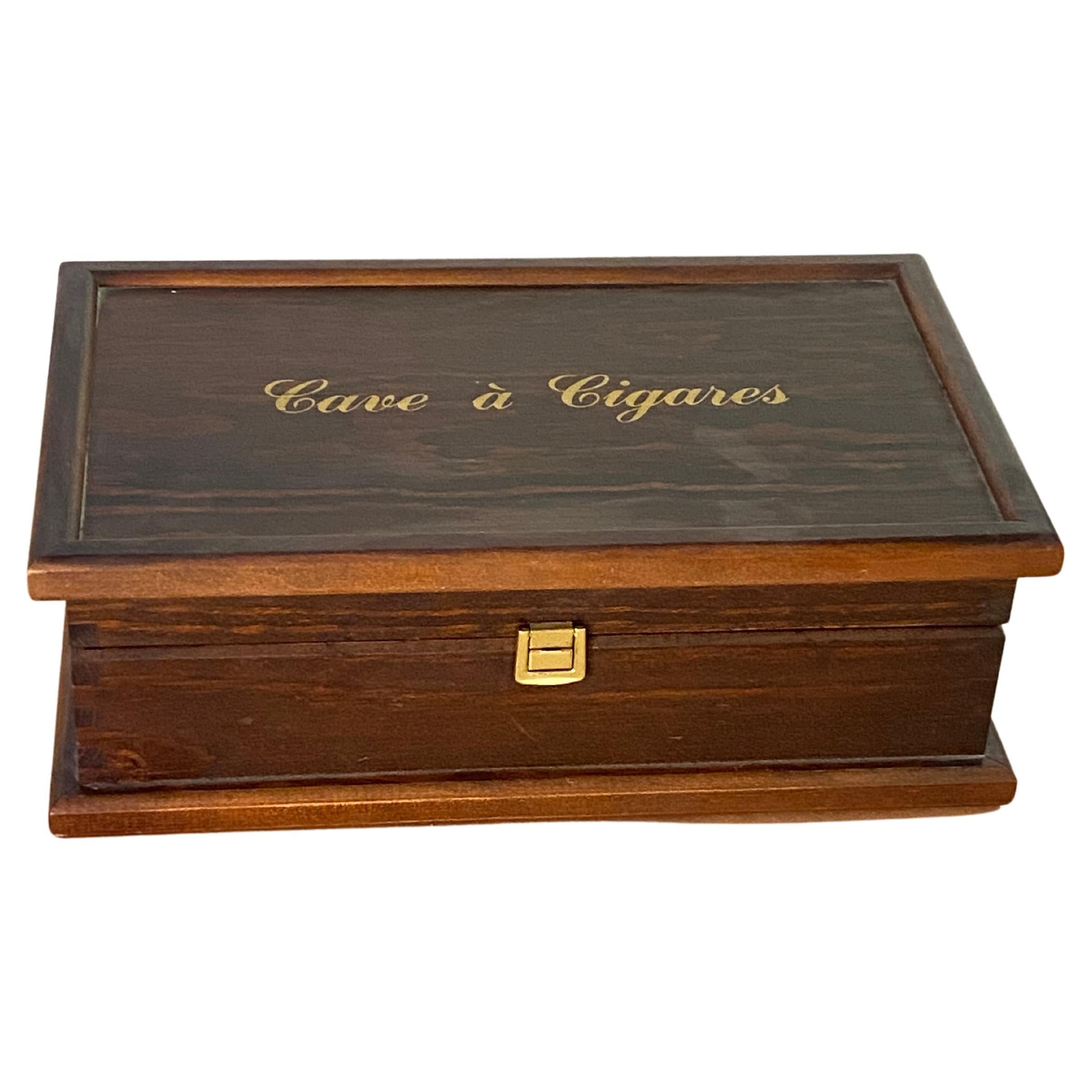 Cigar Humidor, Ebony Macassar Cigar Box, France 1960, Brown Color For Sale