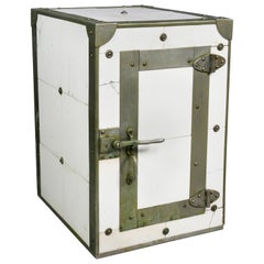 Cigar Humidor in the Form of an Icebox