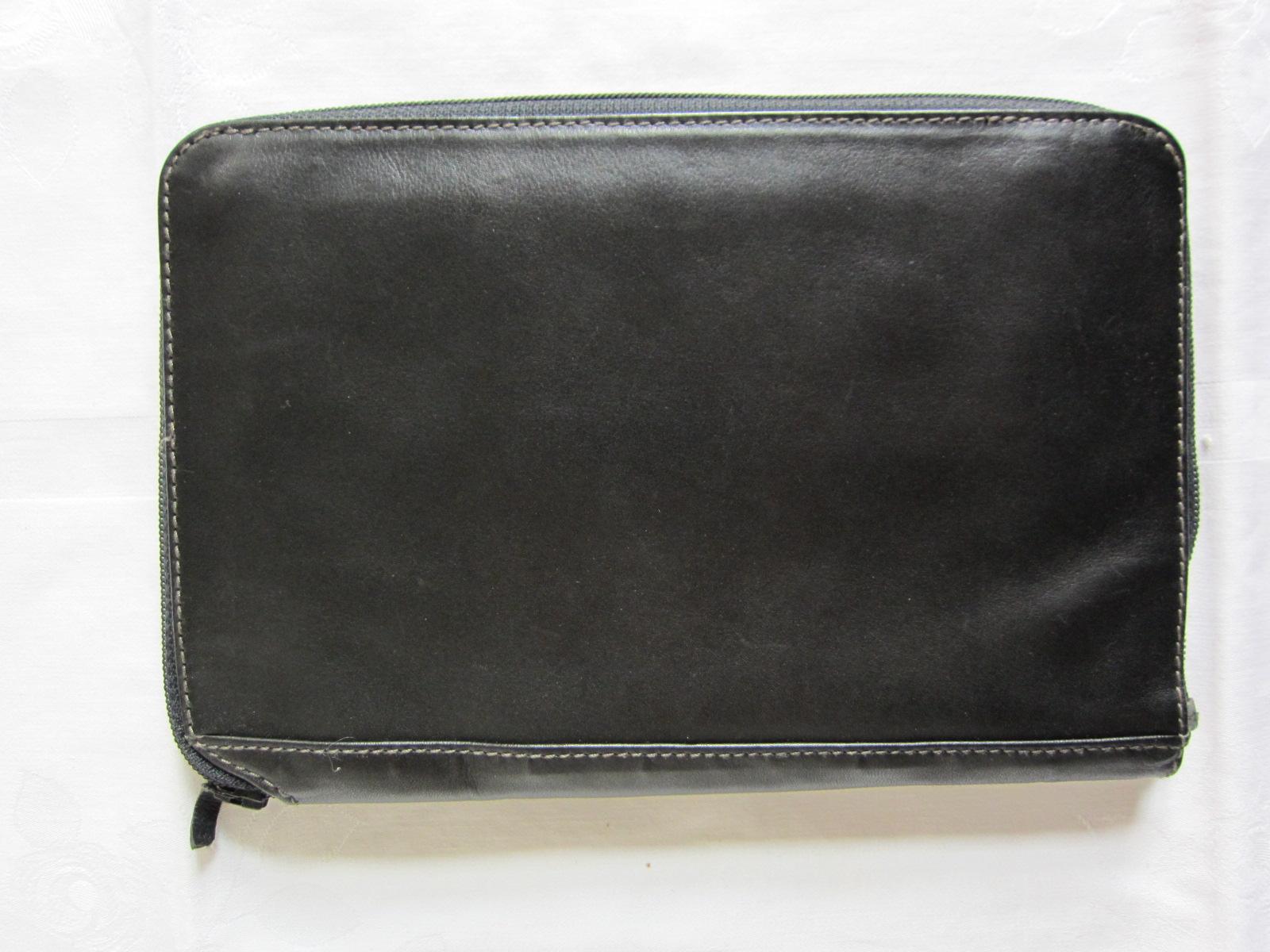 Cigar Tobacco Leather Case With Zipper For Sale 1