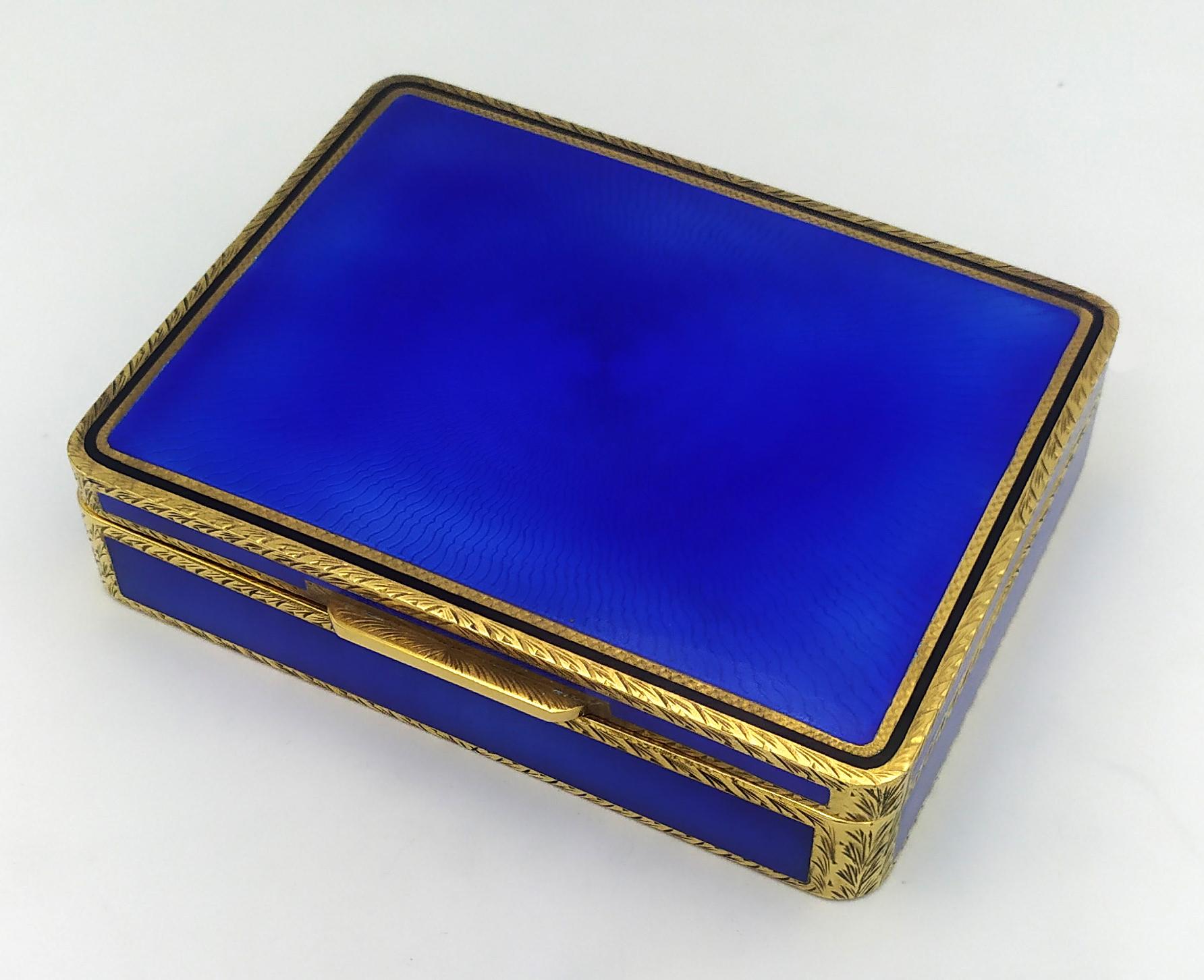 Gold Plate Cigarette Box Rectangular for table blue enamel on guilloche Salimbeni. For Sale