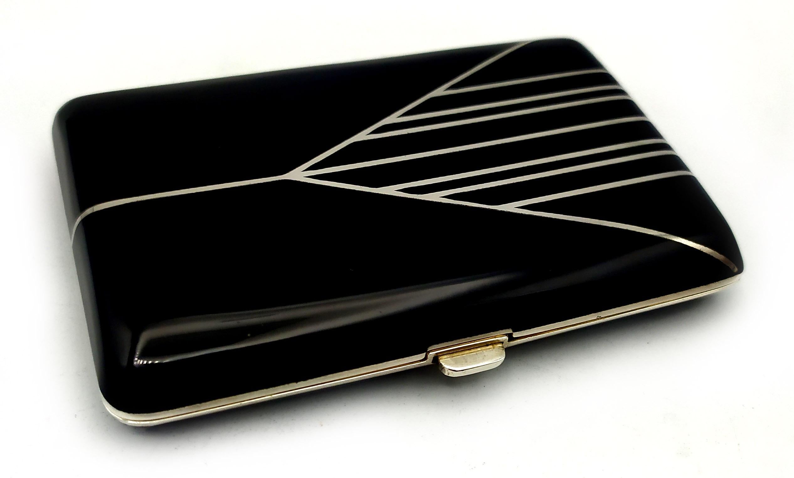 Cigarette Case Art Deco style for Cartier USA in 1980s spring button Salimbeni For Sale 3