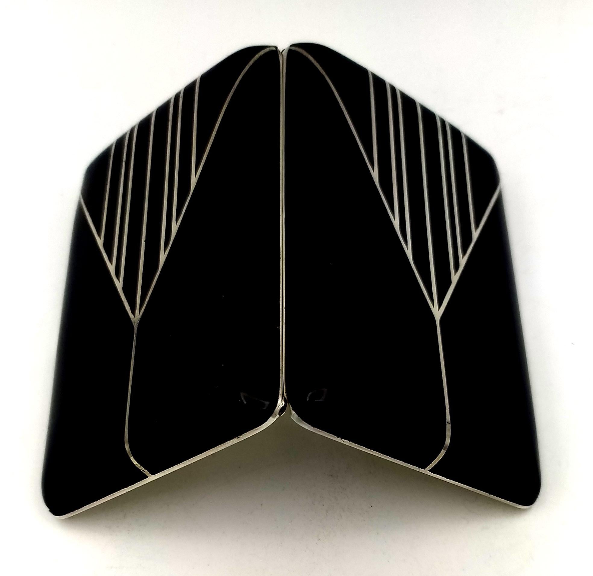 Sterling Silver Cigarette Case Art Deco style for Cartier USA in 1980s spring button Salimbeni For Sale