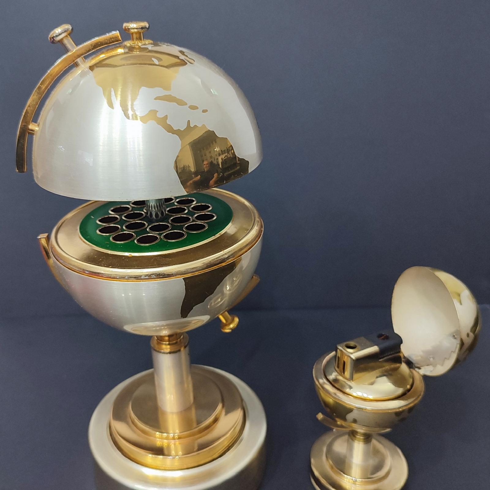 Mid-Century Modern Cigarette Holder Musical World Globe and Globe Lighter, Brass, Germany, 1960s