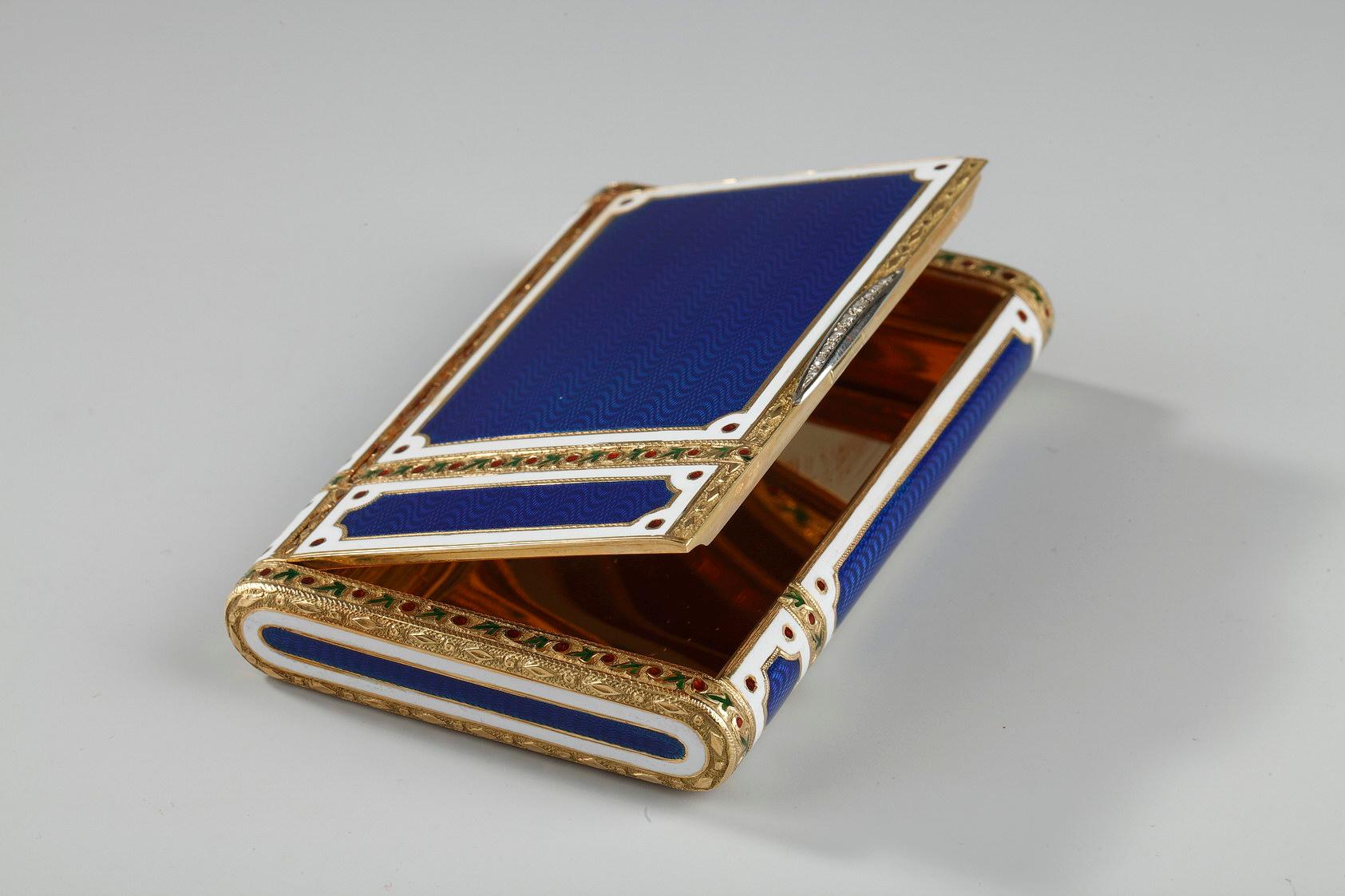 Women's or Men's Cigarette or Card Case 20th Century.  For Sale