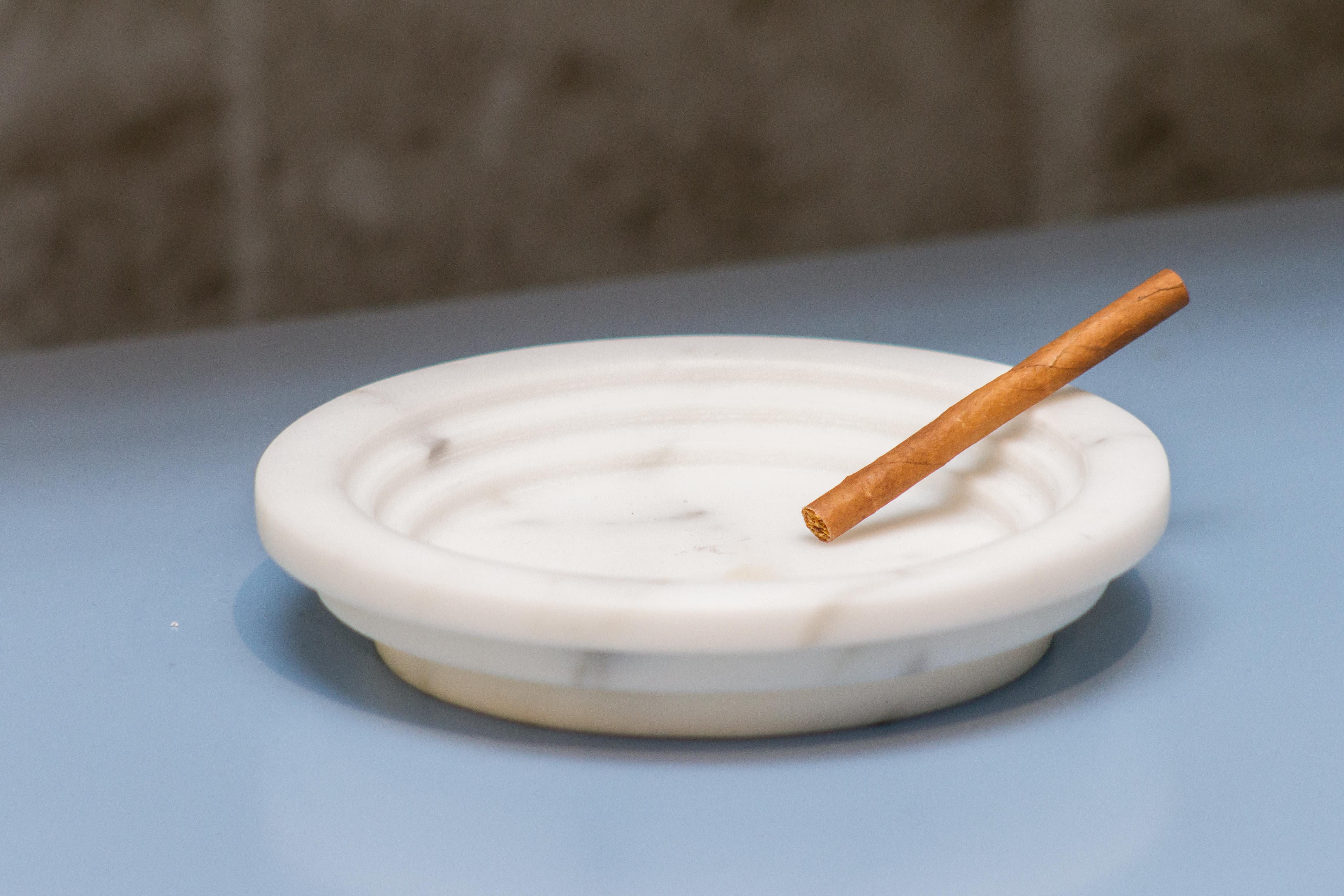 New Modern Cigarettes and Cigar Ashtray White Marble, Michele Chiossi Stock In New Condition In Milan, IT