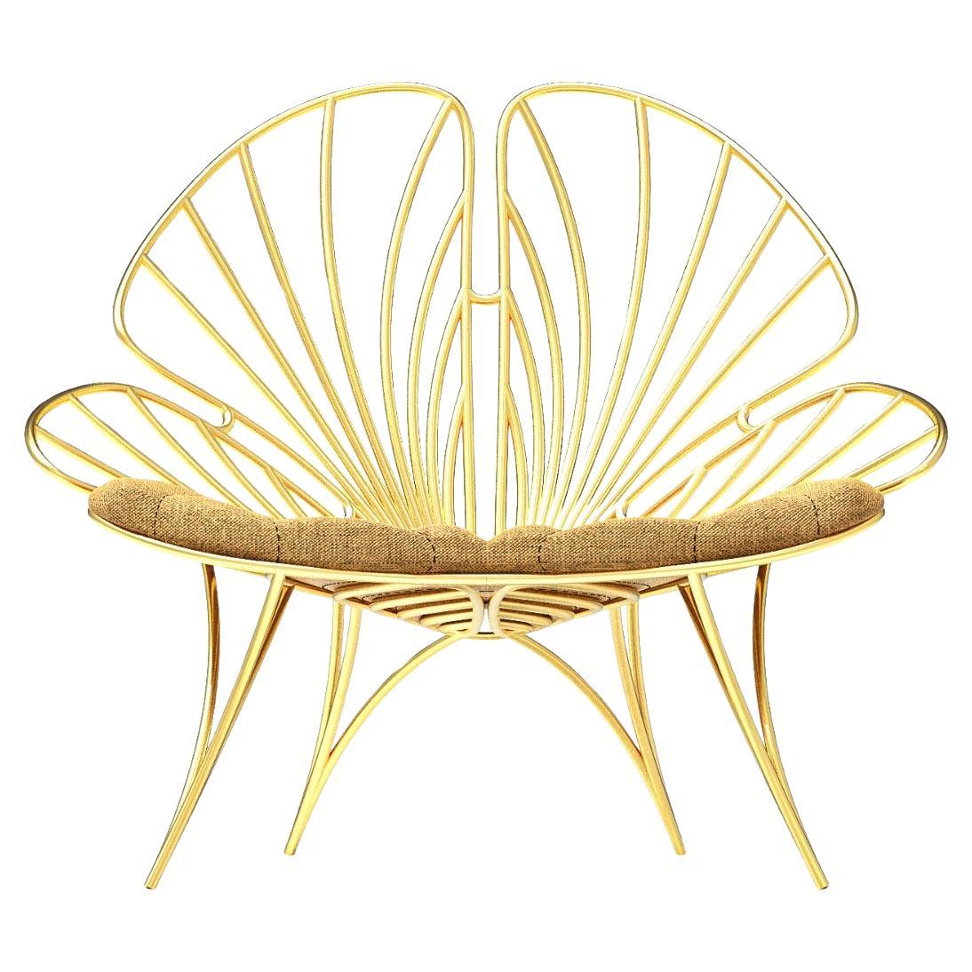 Cigarra Armchair - In gold