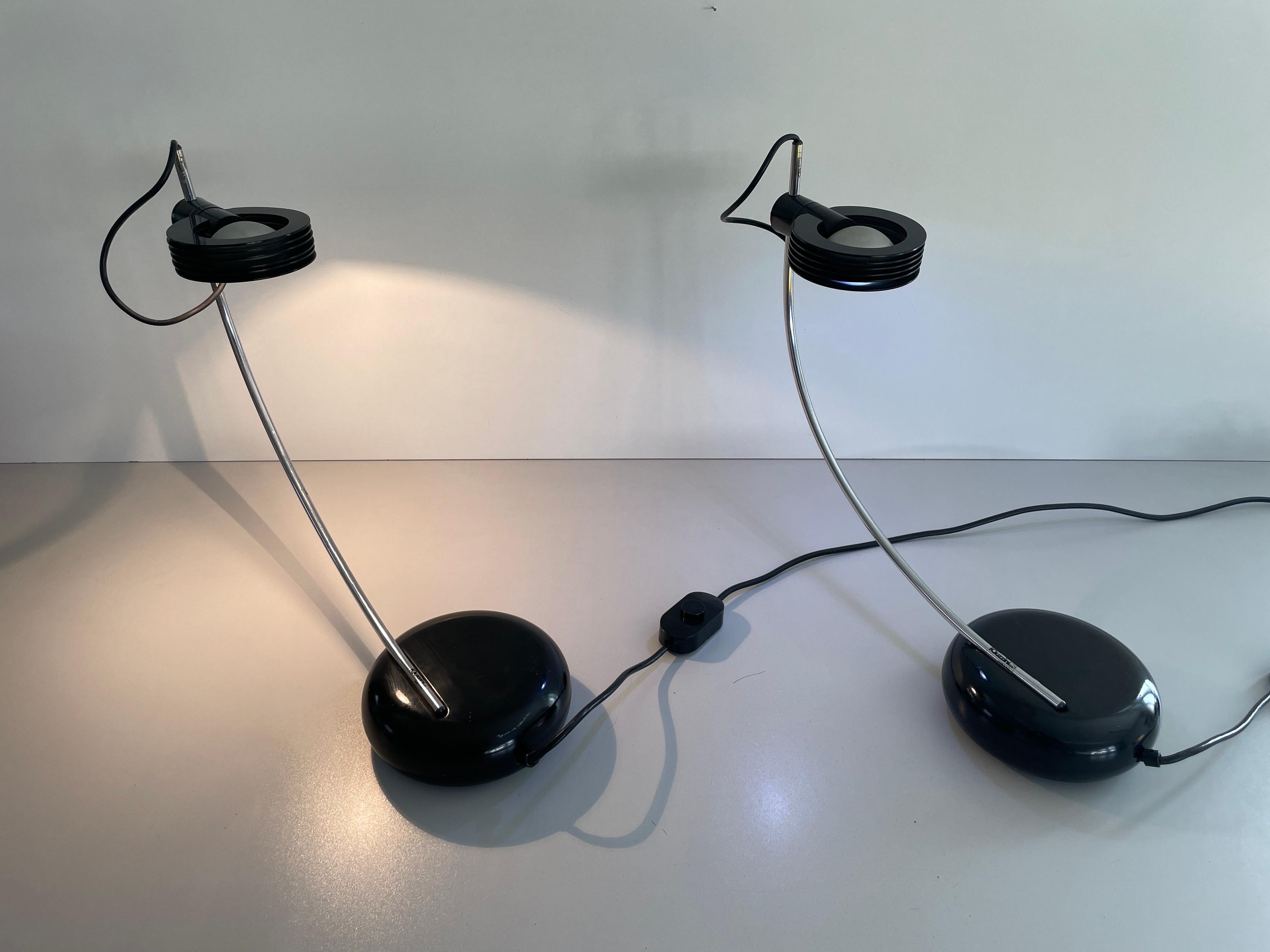 'Cigno' Model Pair of Table Lamps by IGuzzini, 1970s, Italy In Good Condition For Sale In Hagenbach, DE