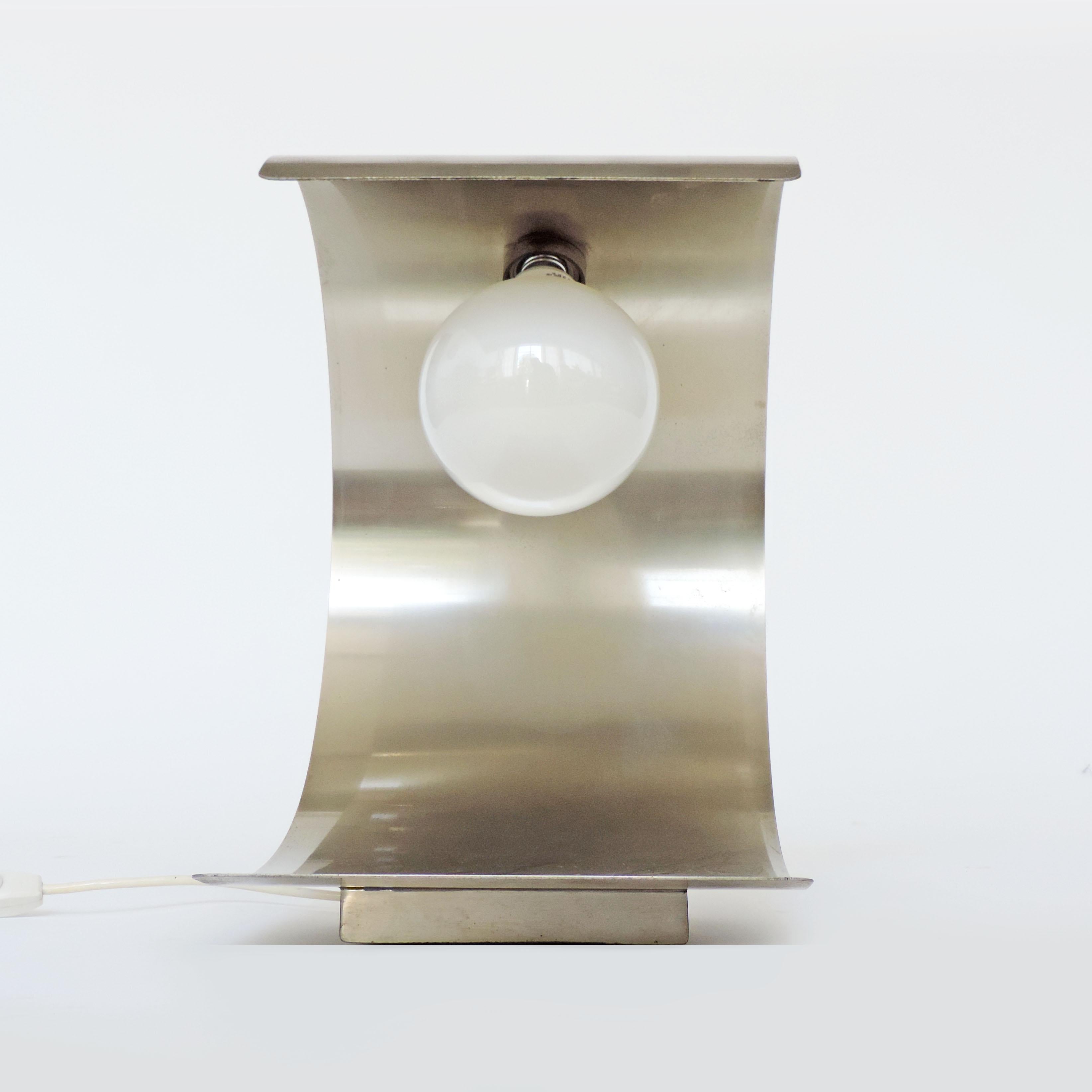 Modern Cignus Steel Table Lamp by G. Gorgoni and G. Grignani for Greco, Italy, 1970s For Sale