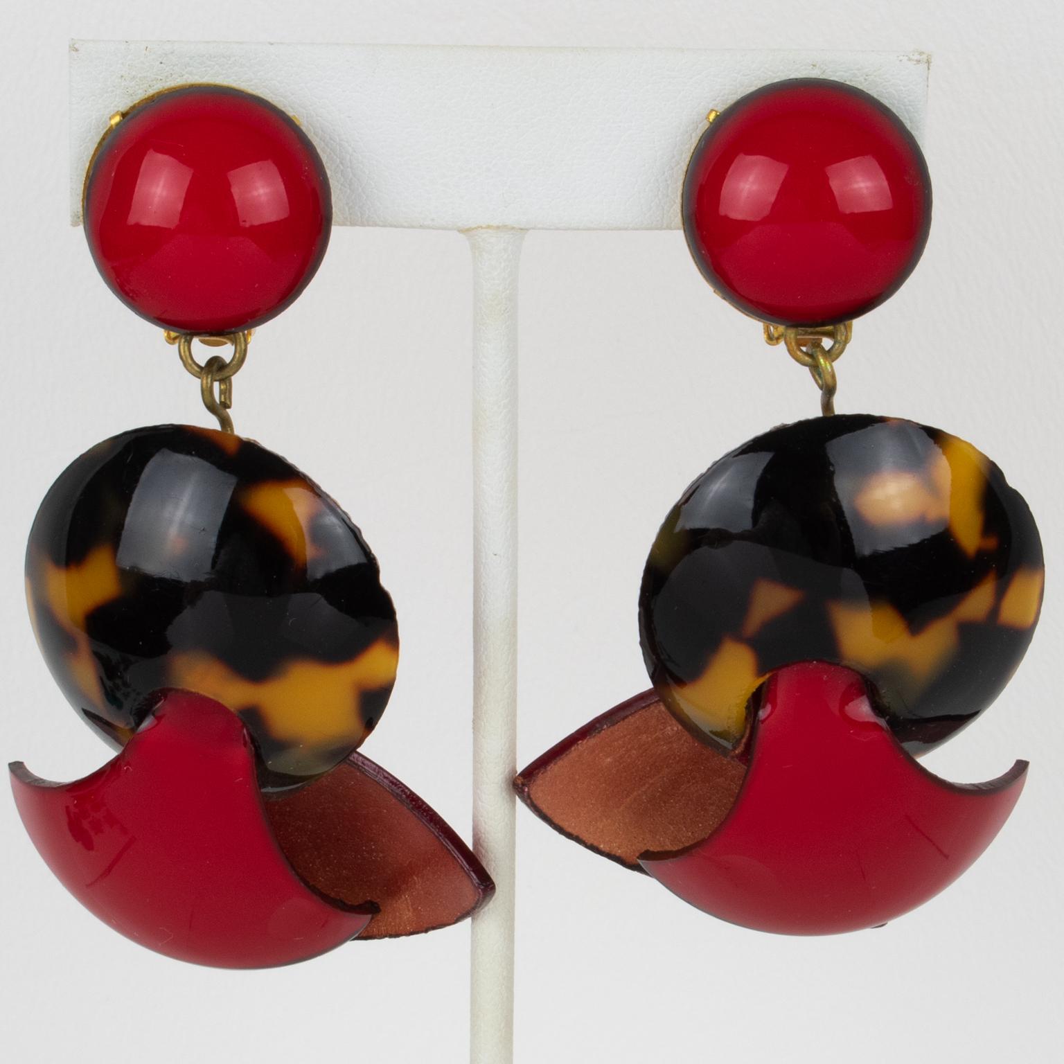 Cilea Clip-on Earrings in Red and Tortoise Resin For Sale 2