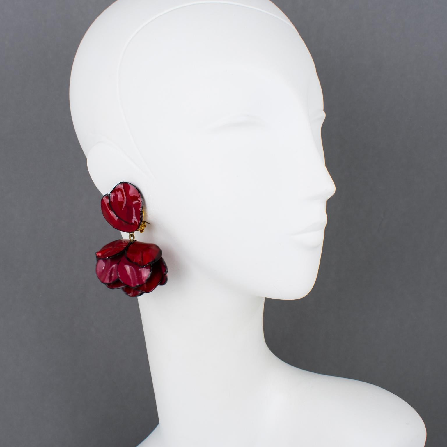 Cilea Clip-Ohrringe dunkelrot Mohnblumen im Angebot 4