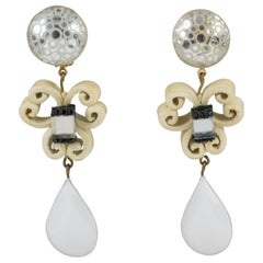 Cilea Paris Dangle Resin Clip Earrings Baroque White and Glitter