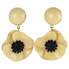 Cilea Paris Dangle Resin Clip Earrings Pale Yellow Poppy Flower