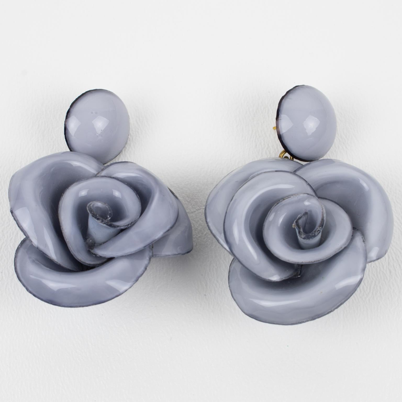 Modern Cilea Paris Dangle Resin Pierced Earrings Gray Roses For Sale