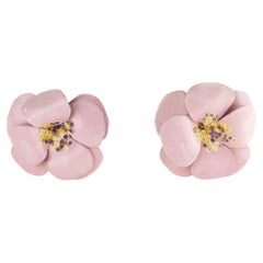 Cilea Paris Dangle Resin Pierced Earrings Powder Pink Rose Flower