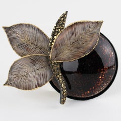 Cilea Paris Broche Floral de Resina Marrón Cacao y Purpurina Dorada Hojas de Castaño