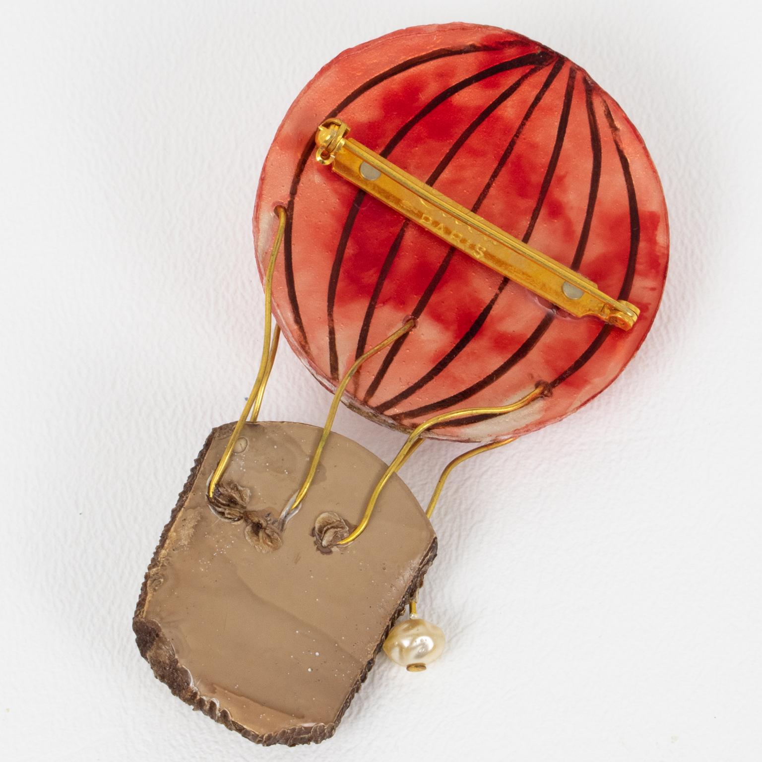 Cilea Paris Resin Pin Brooch Playful Red and Brown Hot Air Balloon In Excellent Condition For Sale In Atlanta, GA