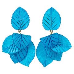Cilea Paris Himmelblau Harz Floral Dangle Clip Ohrringe