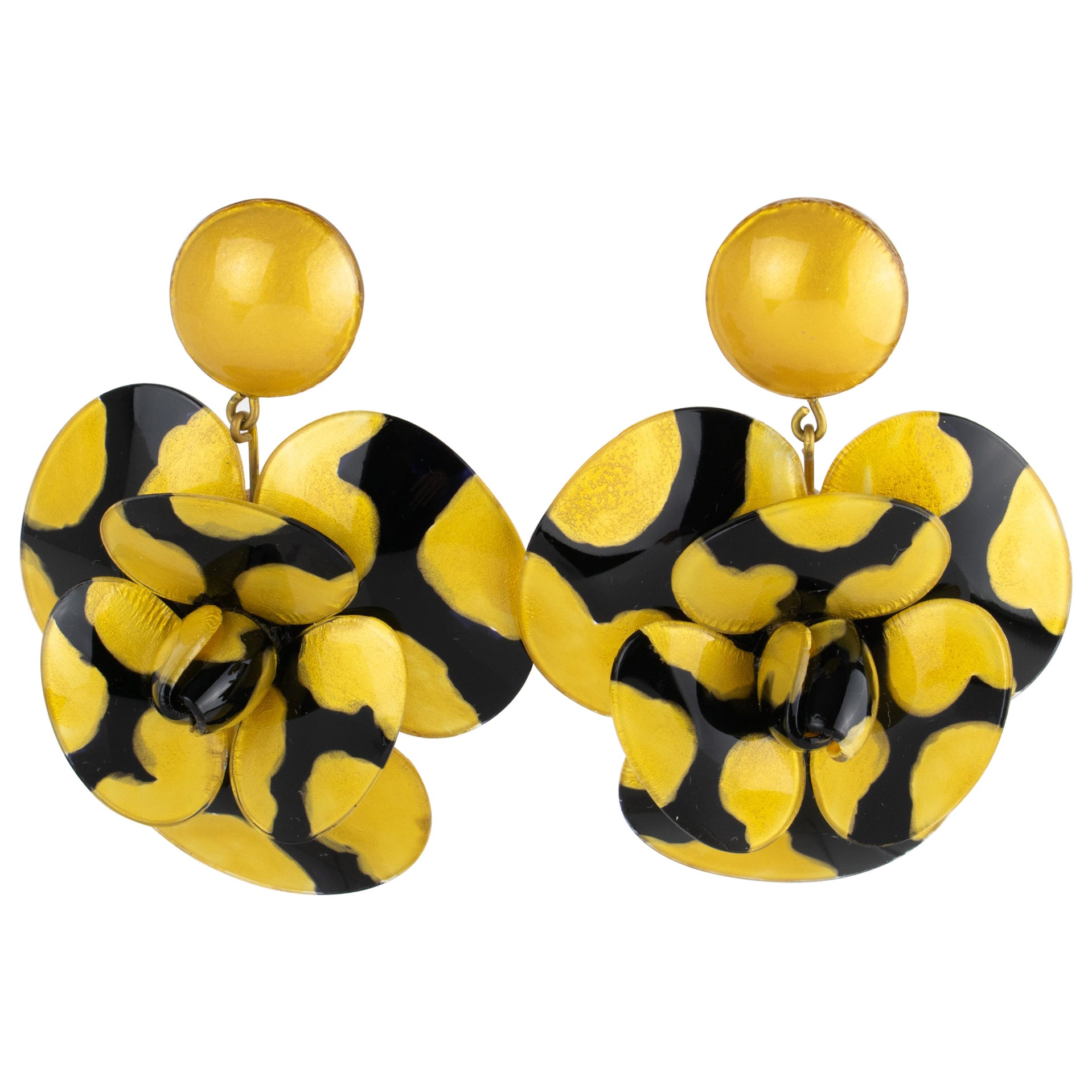 Cilea Paris Gelbe und schwarze Harzblumen Ohrringe mit Ohrstecker im Angebot