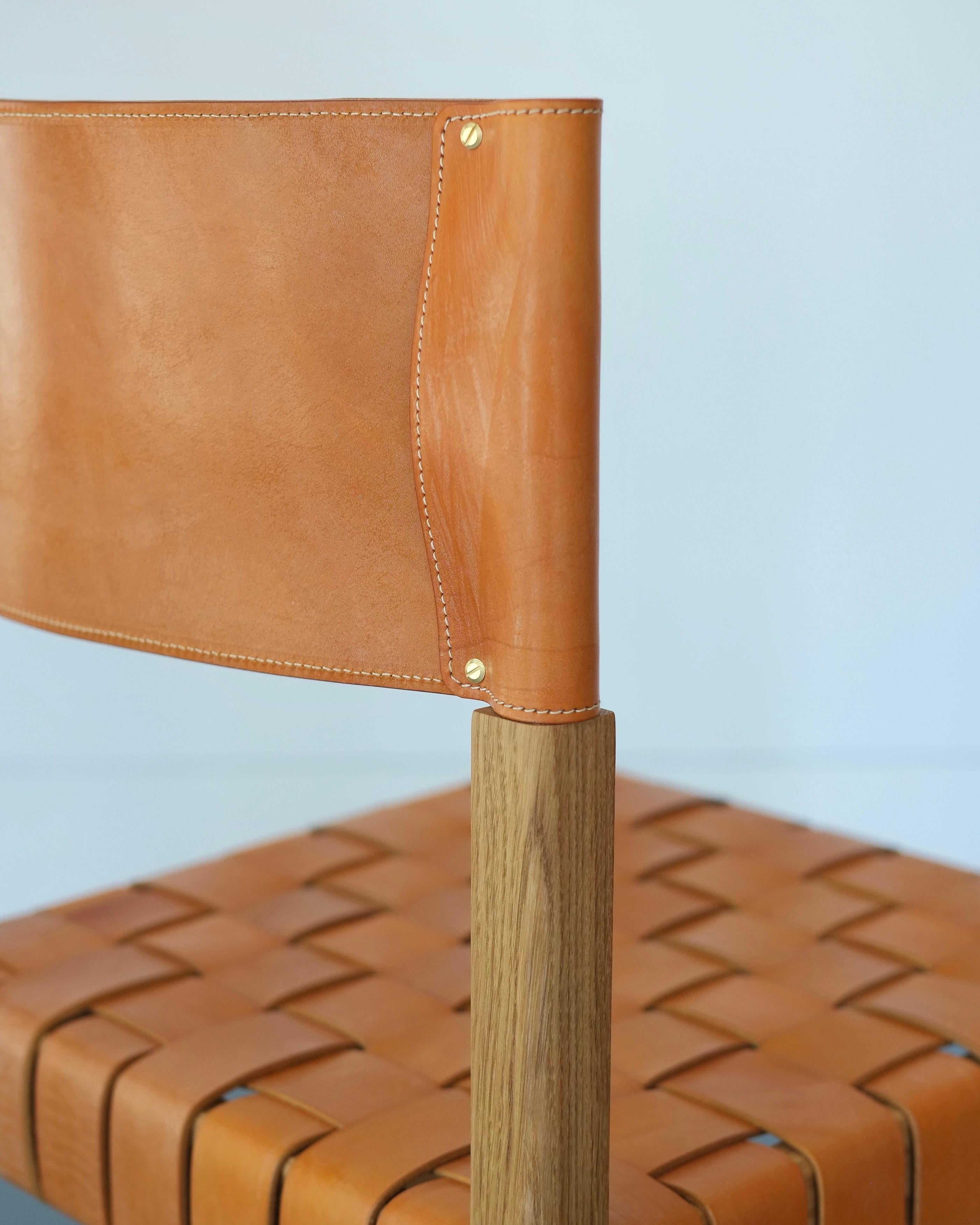 Pelle Sedia Cinch Tan in pelle a briglia intrecciata in vendita