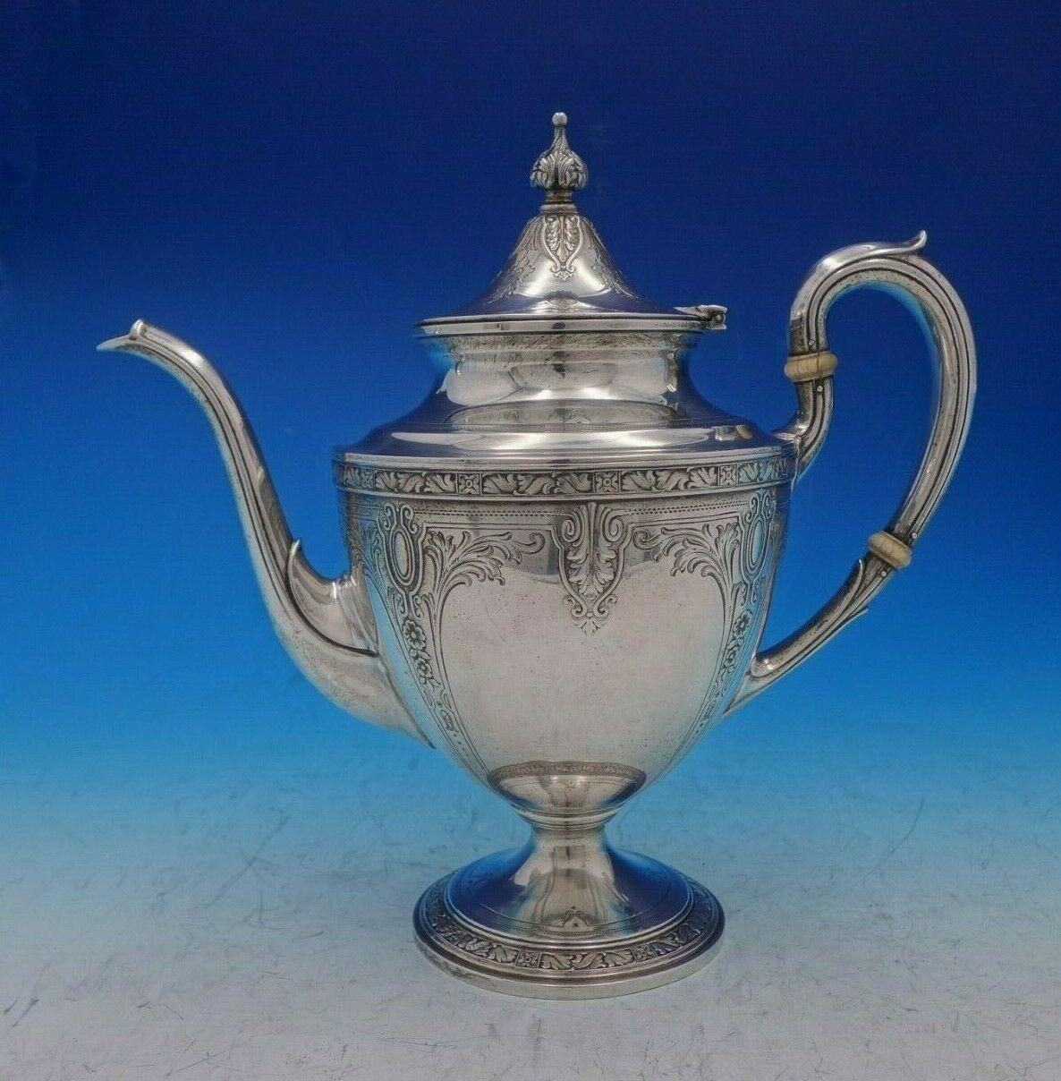 Service à thé de 7 pièces en argent sterling Cinderella by Gorham avec plateau en métal argenté en vente 2