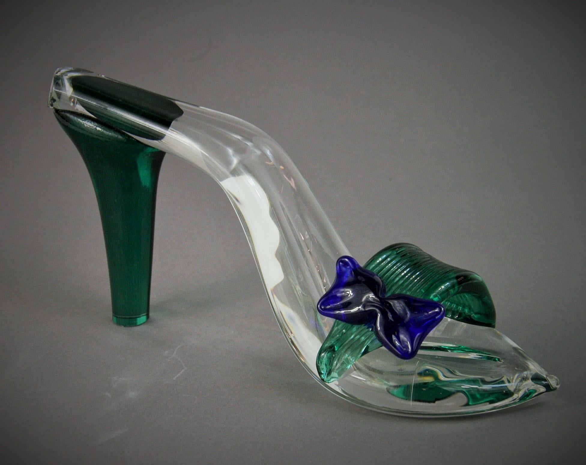 3-368 Handmade art glass slipper signed Radetski.