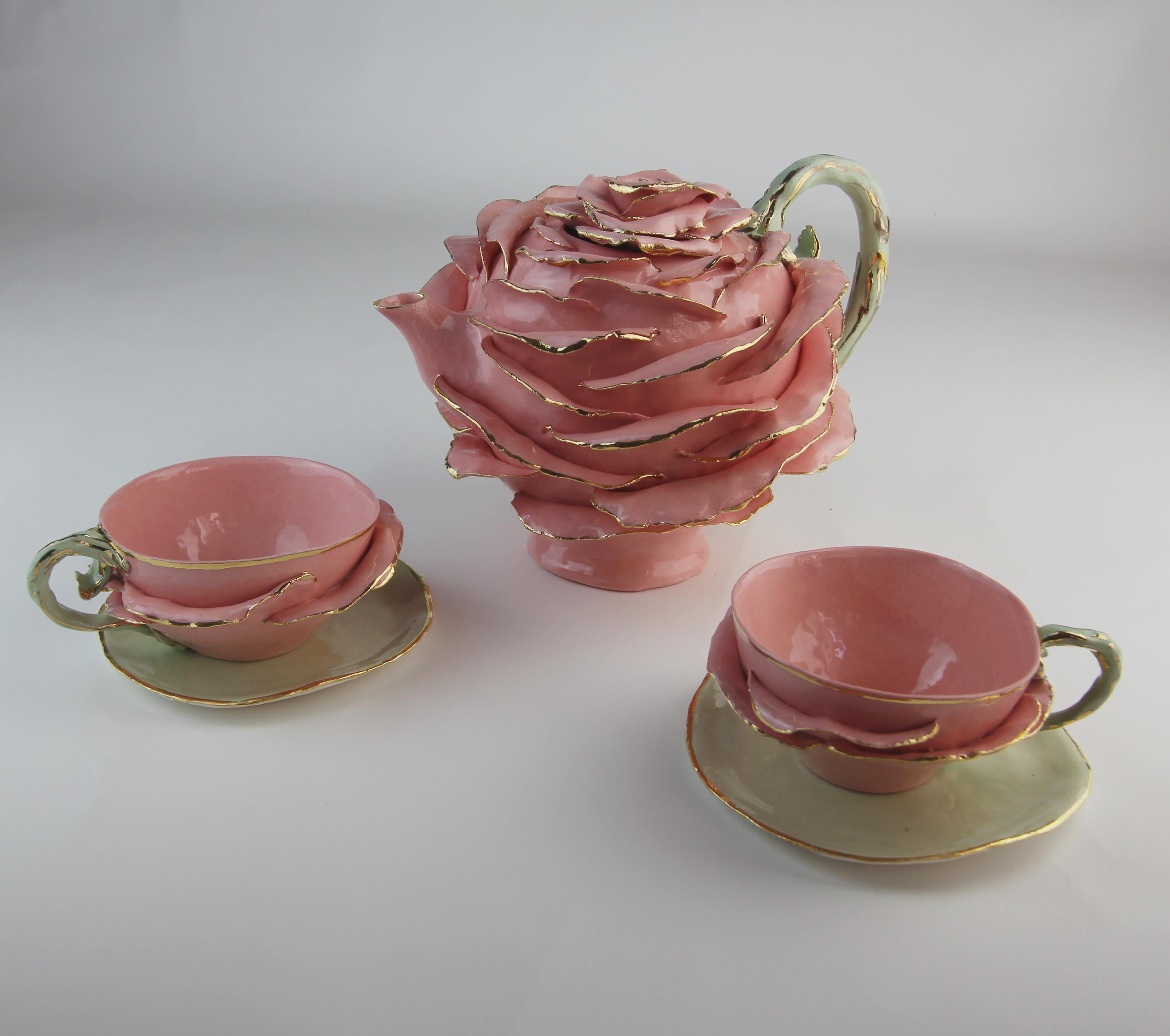 Cinderella-Teekanne und sechs Tassen, Rosa und Gold, handgefertigt in Italien, 2021 (Barock) im Angebot