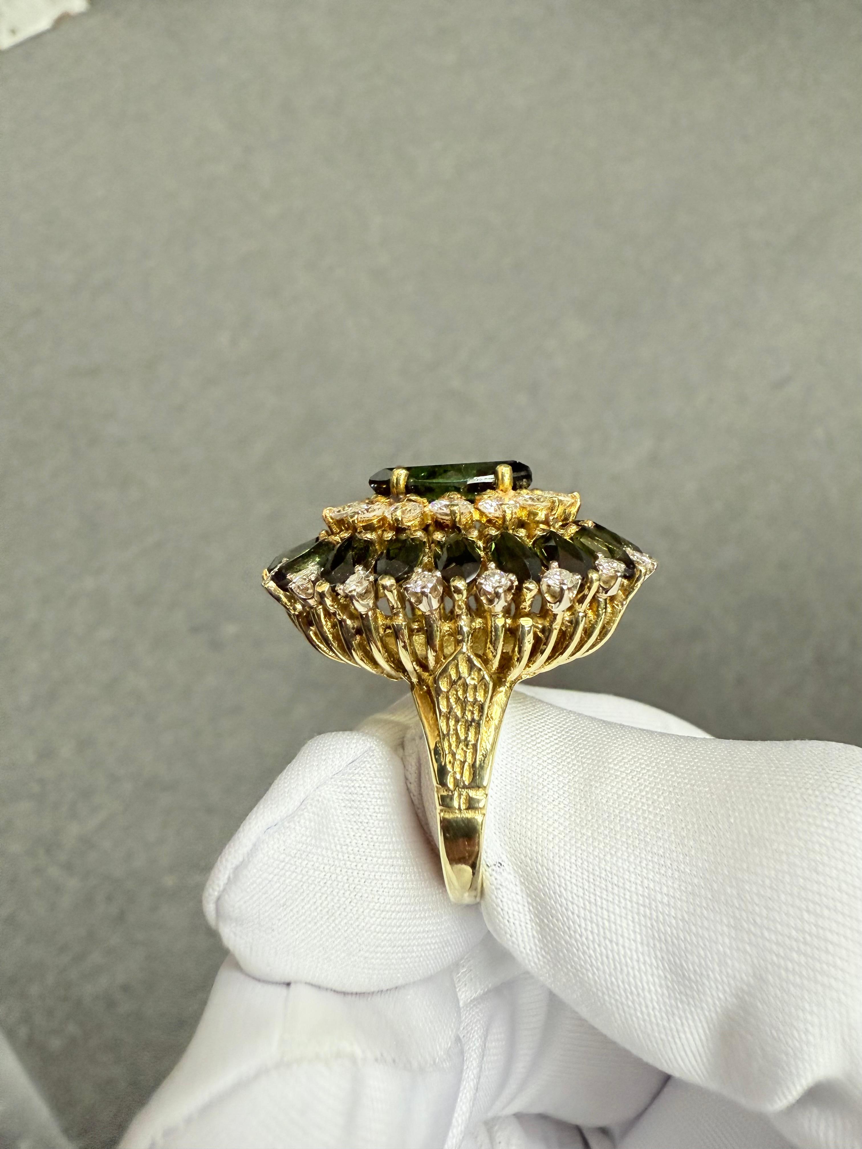 Cindy Royce Grüner Turmalin Diamant 18k Gelbgold Cocktail Ring CIRCA 1980s im Angebot 7