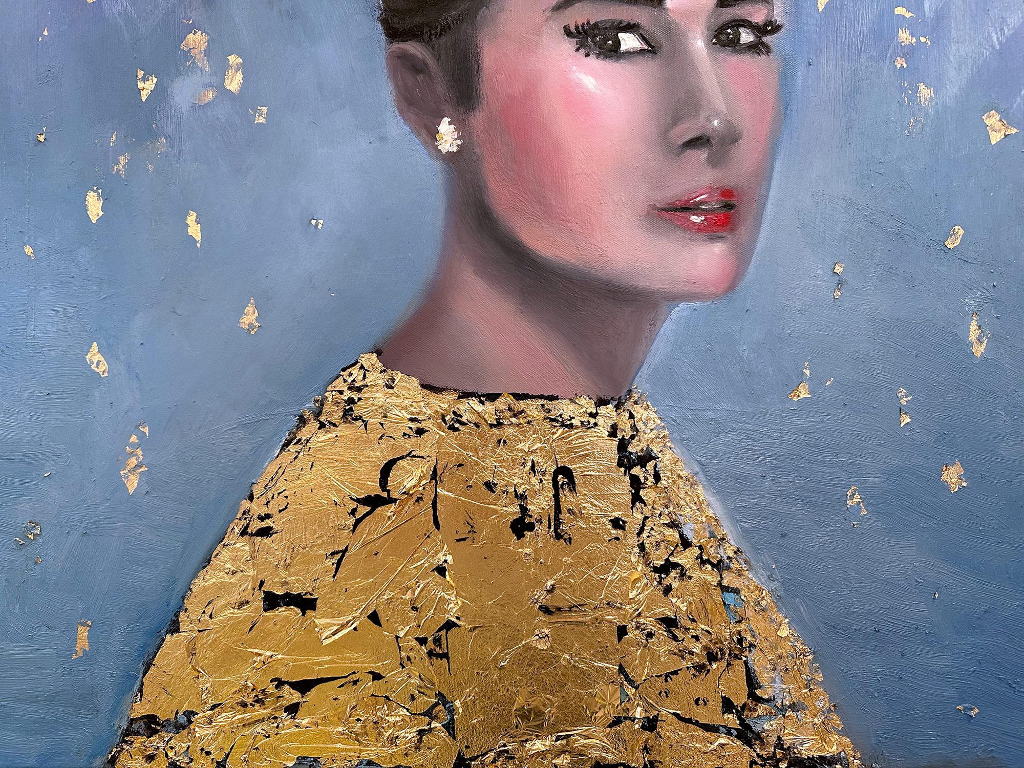 „Audrey in Gold“ Audrey Hepburn, Haute Couture, Ölgemälde auf Leinwand, Blattgold, Haute Couture – Painting von Cindy Shaoul