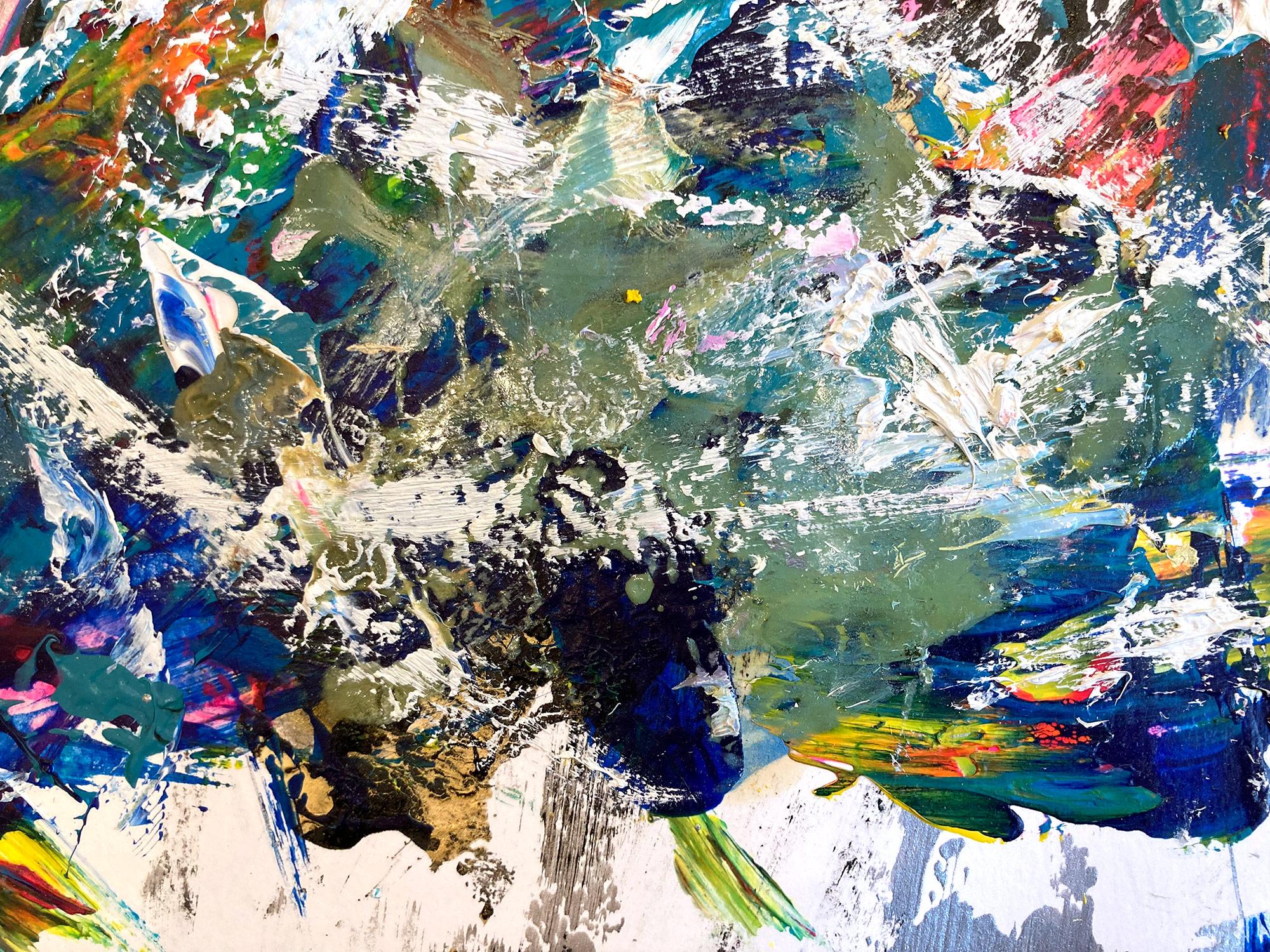 Explorando la pureza de la forma femenina y el dramatismo de la alta costura francesa, la artista Cindy Shaoul crea un diálogo entre lo figurativo y lo abstracto. Sus animadas composiciones son a la vez dramáticas y vigorizantes, y capturan el fugaz