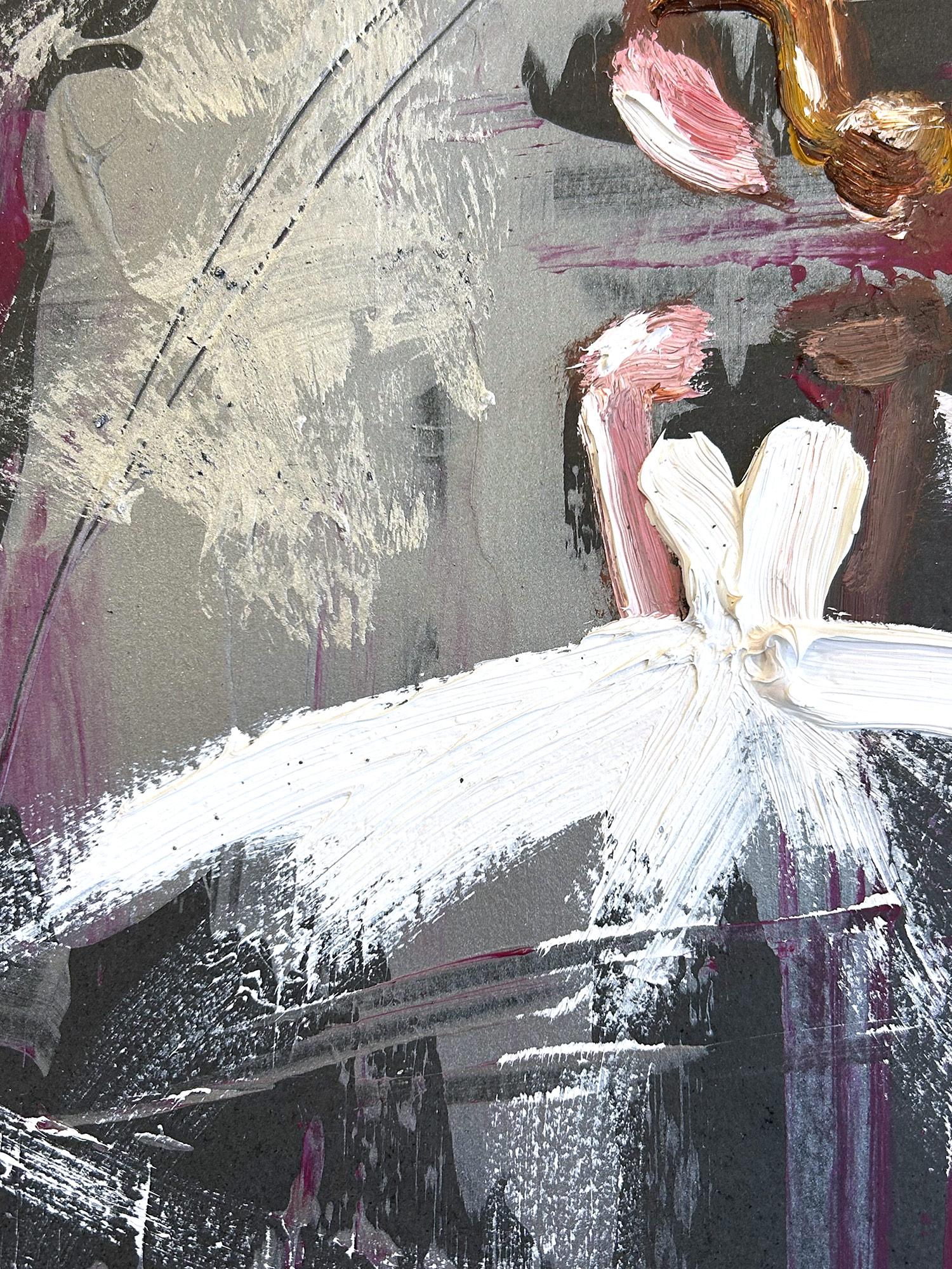 Esplorando la purezza delle forme femminili e il dramma dell'alta moda francese, l'artista Cindy Shaoul crea un dialogo tra il figurativo e l'astratto. Le sue composizioni vivaci sono allo stesso tempo drammatiche e stimolanti, e catturano il