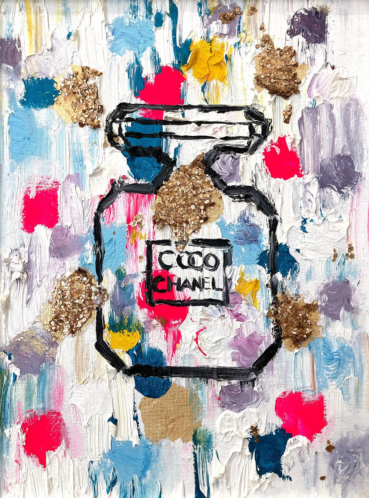 „Dripping Dots – Chanel in Province“ Zeitgenössische Parfümflasche, Chanel-Gemälde – Painting von Cindy Shaoul