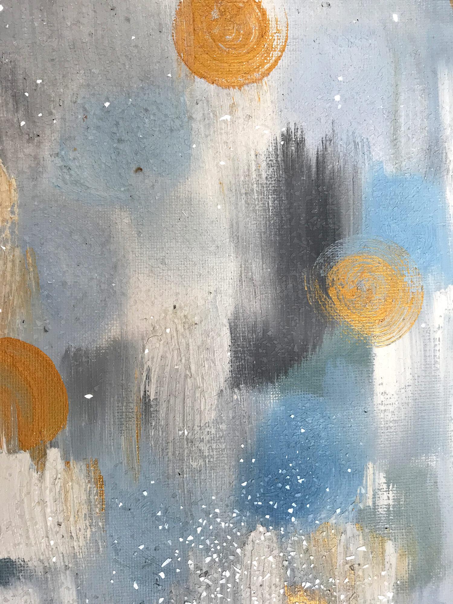 Grazie agli strati di olii brillanti e alle pennellate di pennello, la pittura è in grado di brillare e scintillare in un disegno davvero unico. L'artista utilizza olii dalla texture spessa e vetri con polvere di diamante per aggiungere un'atmosfera