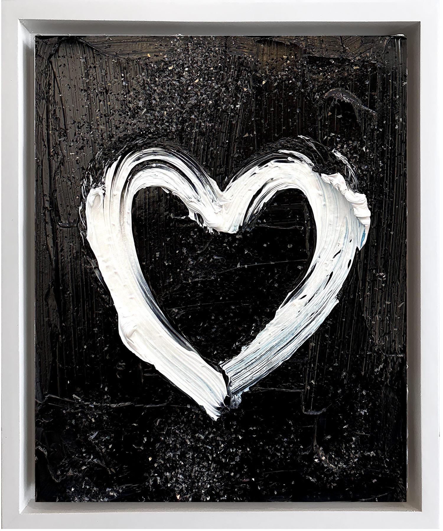 Abstract Painting di Cindy Shaoul - "Il mio cuore di diamante nero" Pittura a olio contemporanea pop con cornice galleggiante in legno bianco