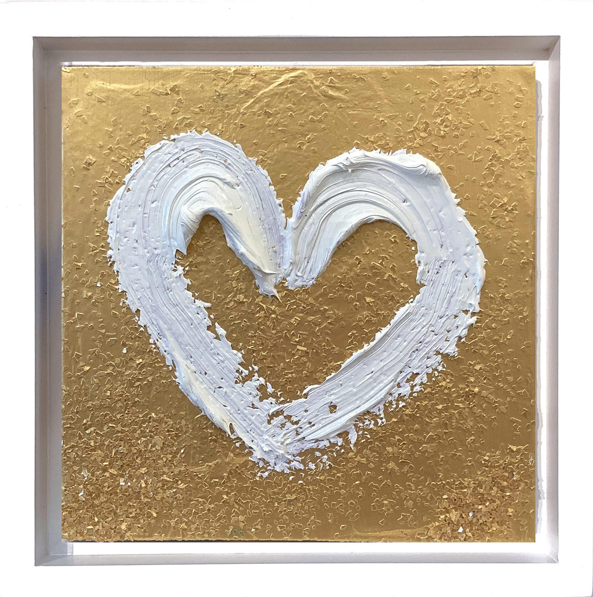 "My Goldfinger Heart" Peinture à l
huile pop art à la poussière de diamant dans un cadre flottant blanc