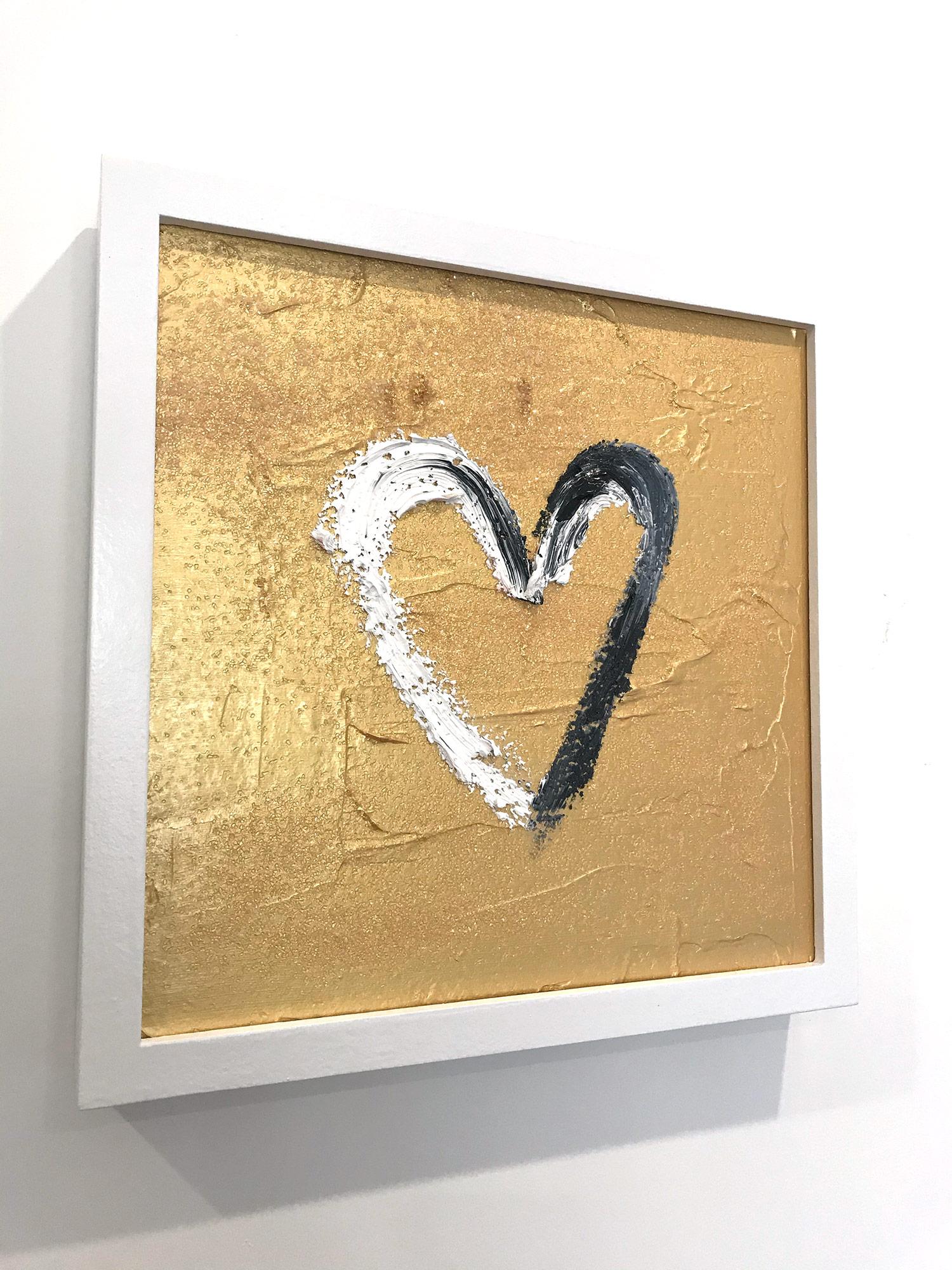 Motivated by bold color and fast brush work, we are moved by the simplicity and thick textured oil paints in these works. Shaoul’s “My Heart Collection” is a vibrant and energetic display of love encapsulated in these miniature hearts, leaving us