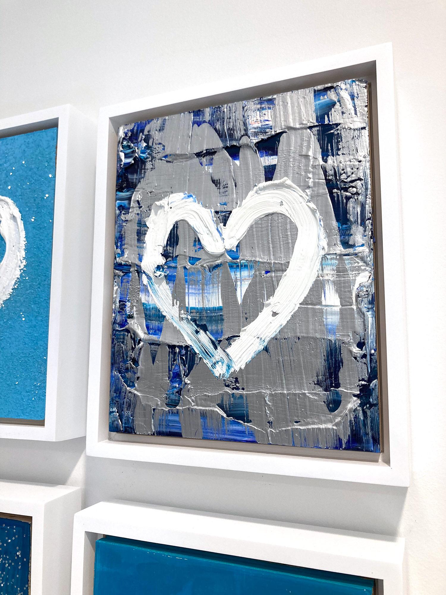„My Silver Lining Heart“ Blaues Silber-Ölgemälde auf Holz mit weißem Floater-Rahmen im Angebot 8
