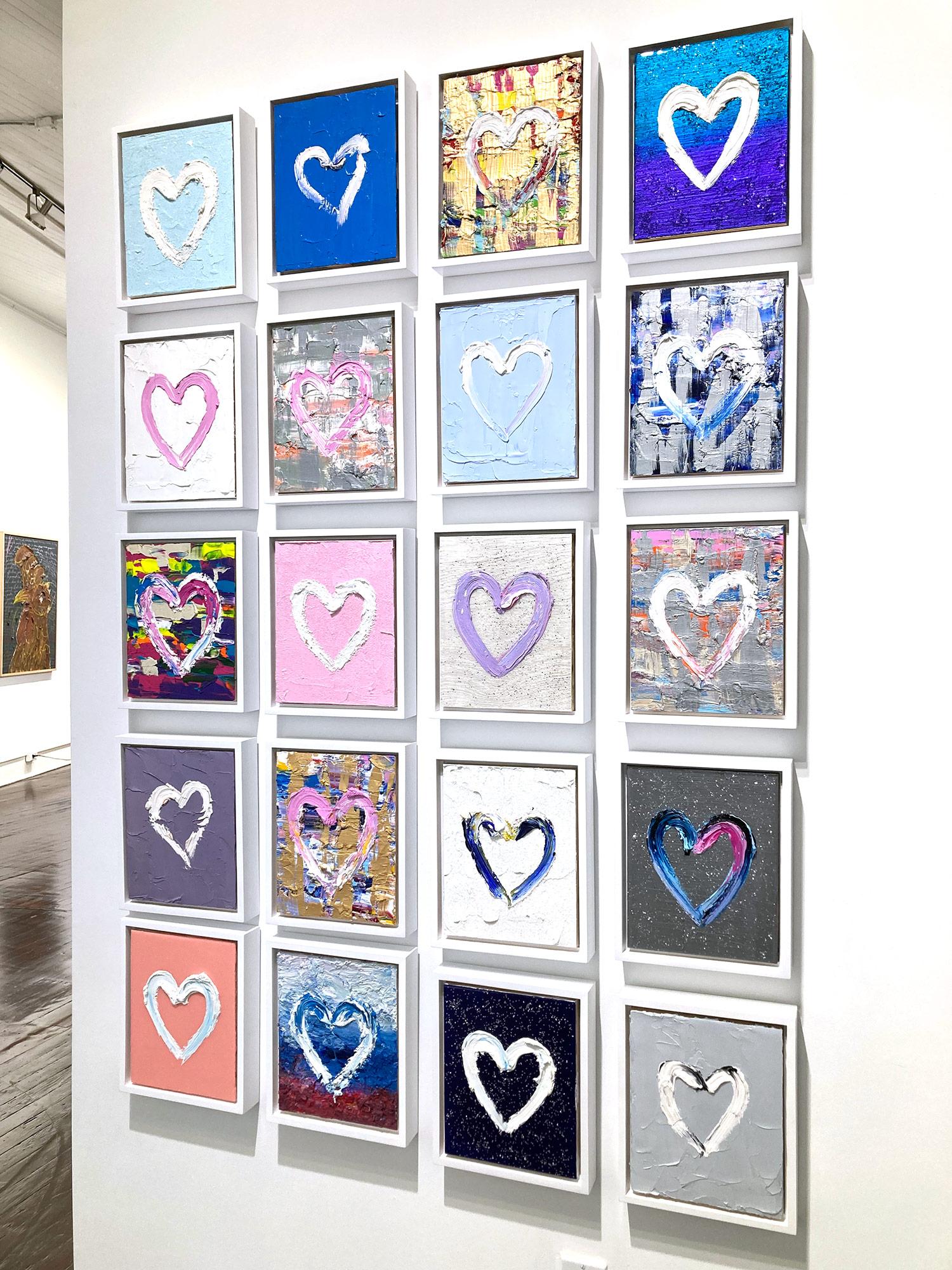 „My Swarovski Rainbow Heart“ Buntes Pop-Art-Ölgemälde, Weißes Floater-Rahmen mit Regenbogenmuster im Angebot 4