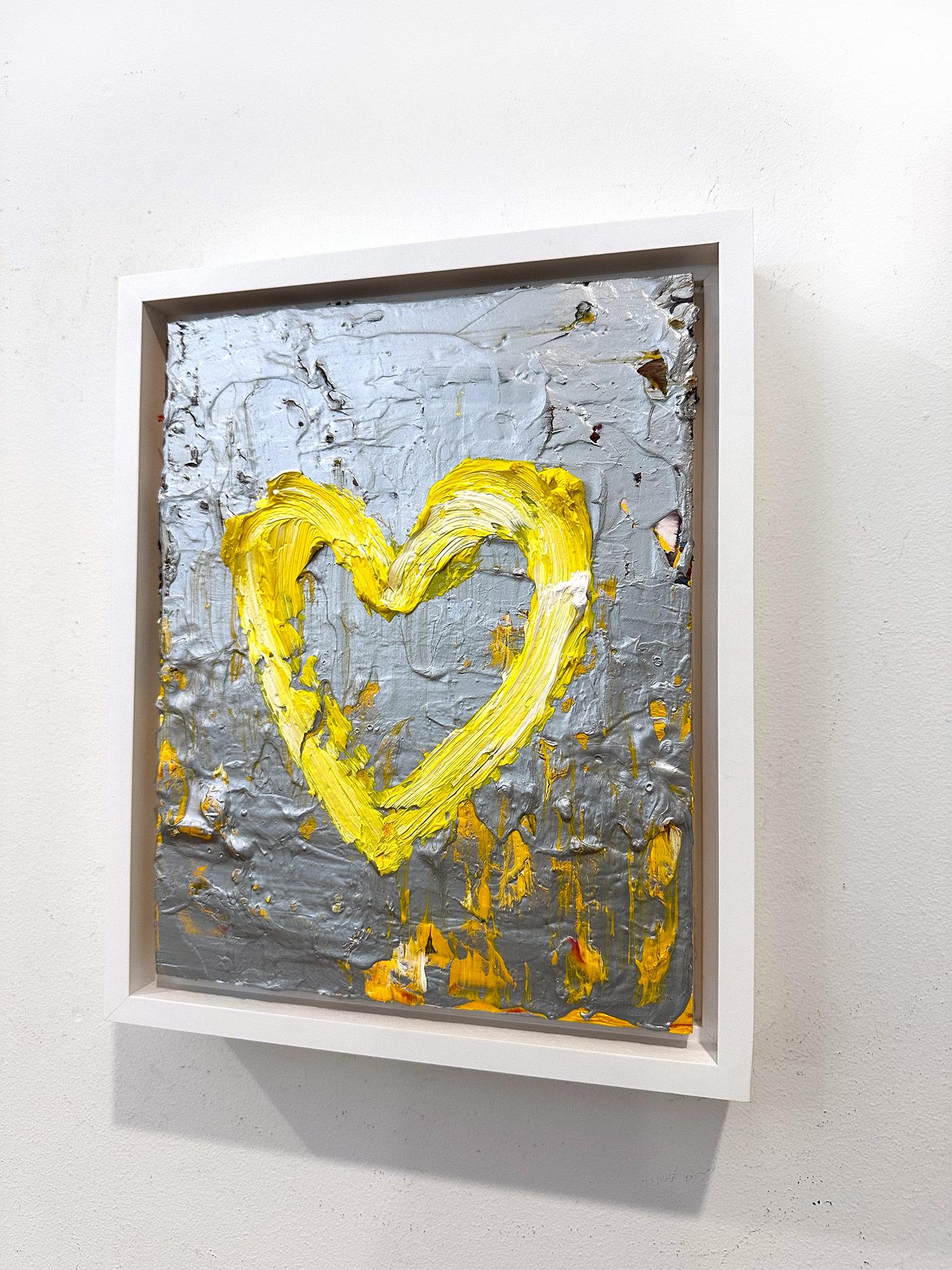 „My YSL Heart“ Gelbes & silbernes Pop-Art-Ölgemälde mit weißem Floater-Rahmen im Angebot 9