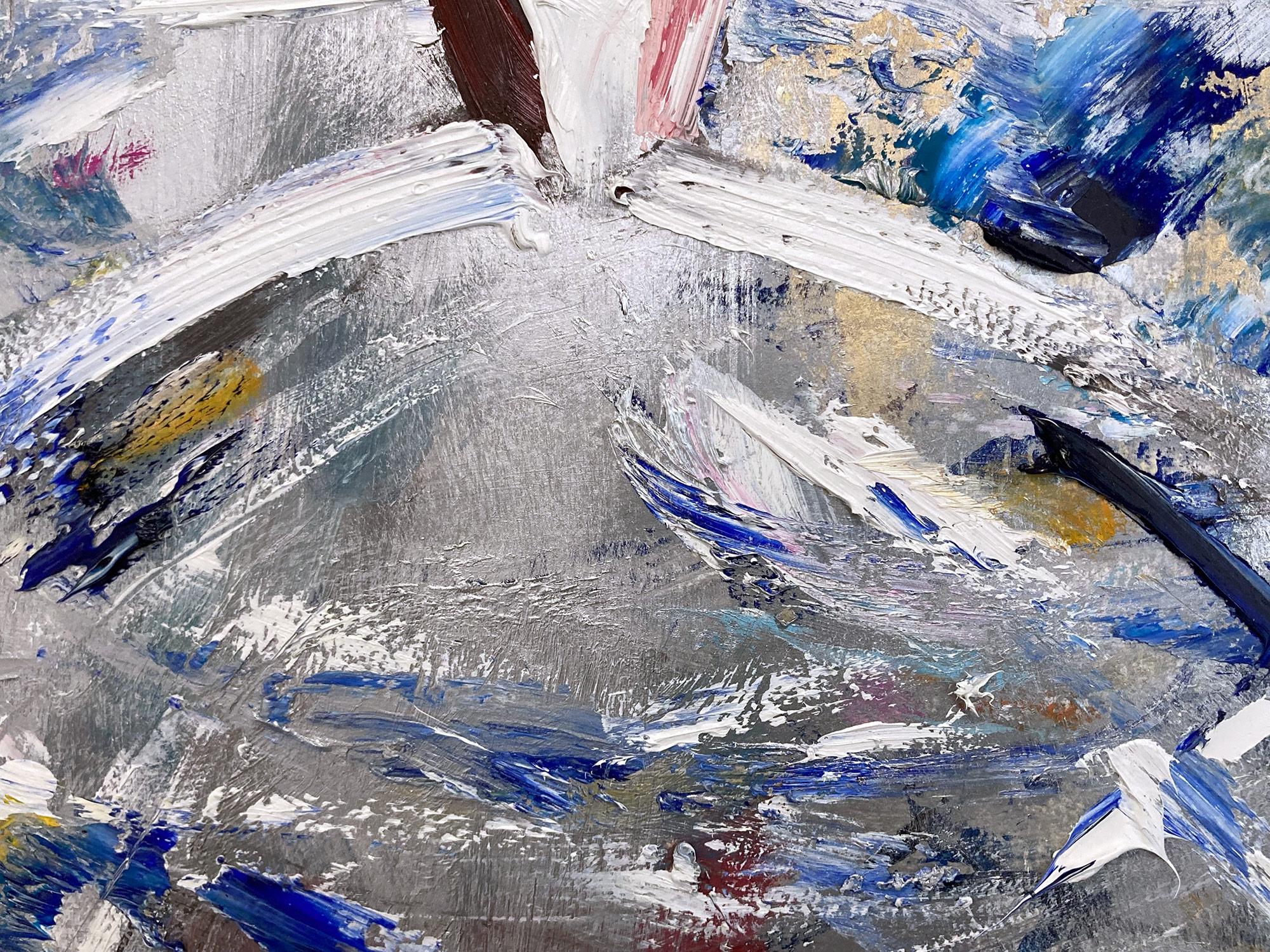 Explorando la pureza de la forma femenina y el dramatismo de la alta costura francesa, la artista Cindy Shaoul crea un diálogo entre lo figurativo y lo abstracto. Sus animadas composiciones son a la vez dramáticas y vigorizantes, y capturan el fugaz