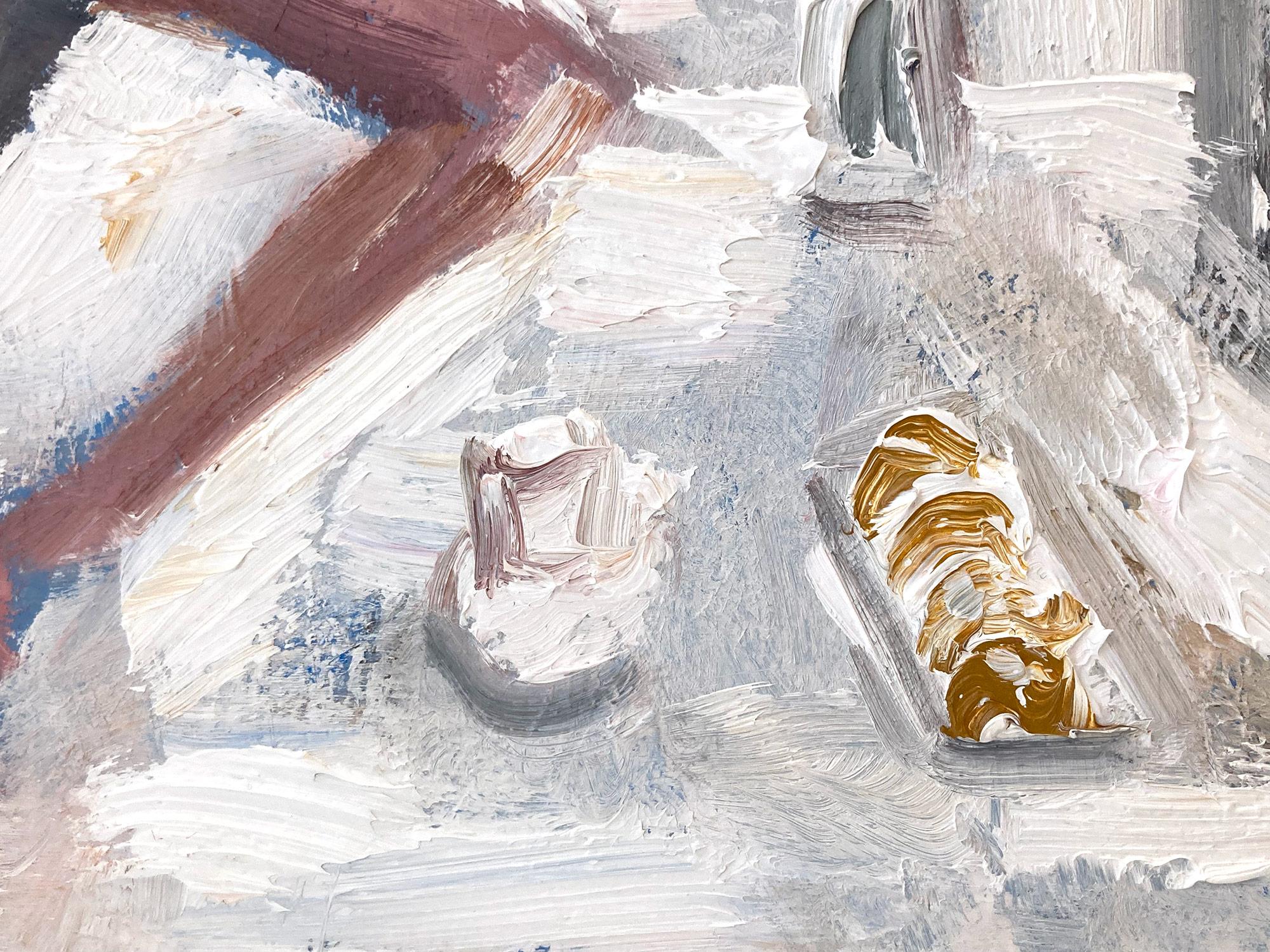 « Paris est pour les amoureux » - Figure avec café et croissants - Peinture à l'huile sur papier en vente 2