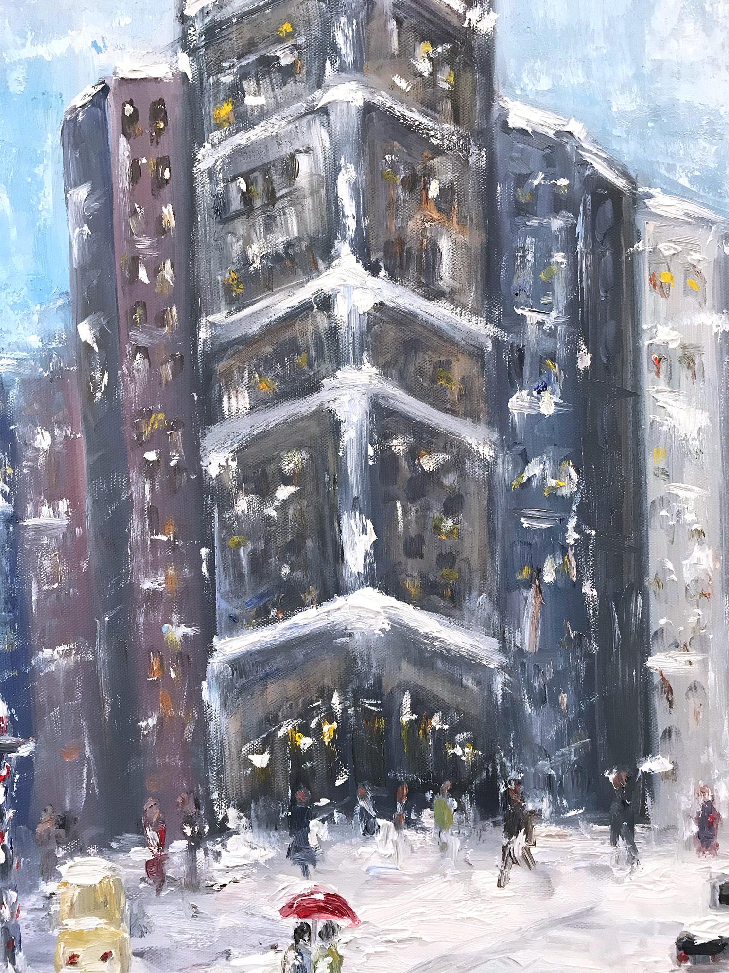 « Snow by Flatiron », peinture à l'huile impressionniste d'une scène de neige dans le style de Guy Wiggins  - Impressionnisme américain Painting par Cindy Shaoul