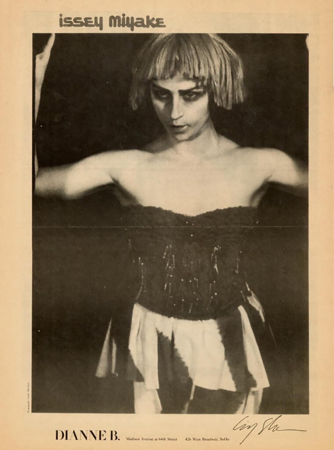 Cindy Sherman Mode-Werbung 1983 (Werbung) (Nordamerikanisch) im Angebot