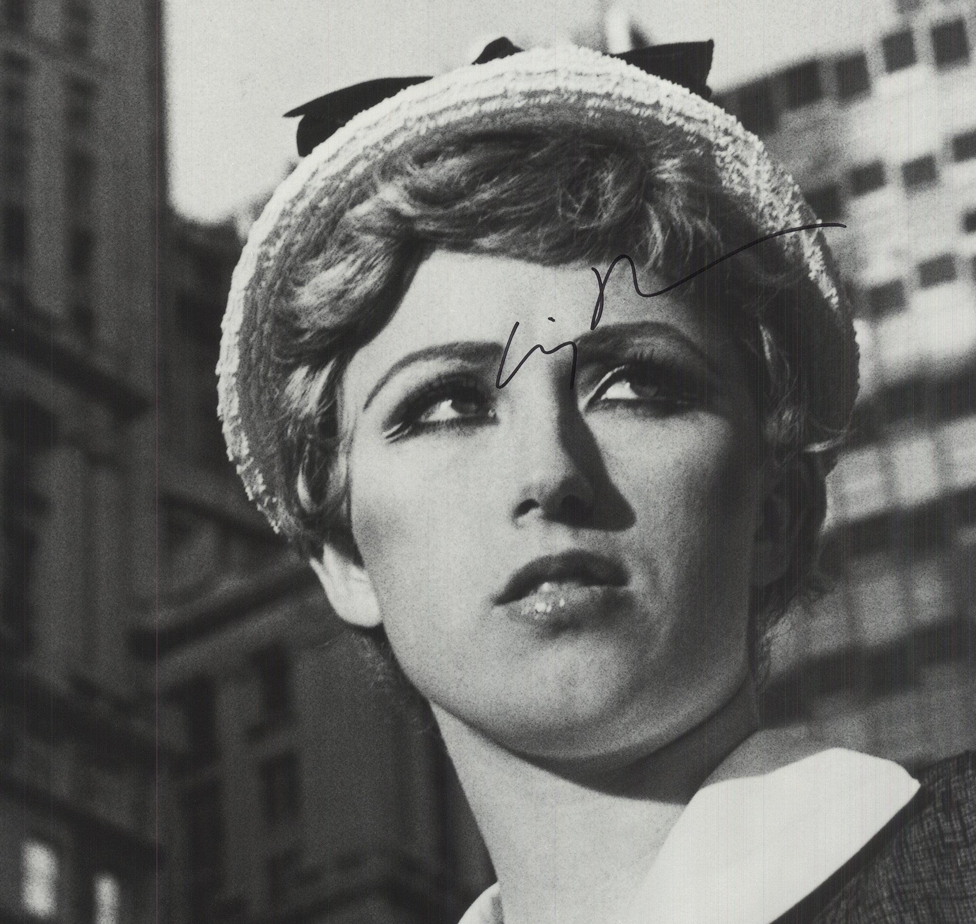 Sku: YY2947-B
Artist: Cindy Sherman
Title: Untitled Film Still #21
Year: 1997
Signed: Yes
Medium: Offset Lithograph
Paper Size: 26.5 x 29.25 inches ( 67.31 x 74.295 cm )
Image Size: 21.25 x 26.5 inches ( 53.975 x 67.31 cm )
Edition Size: