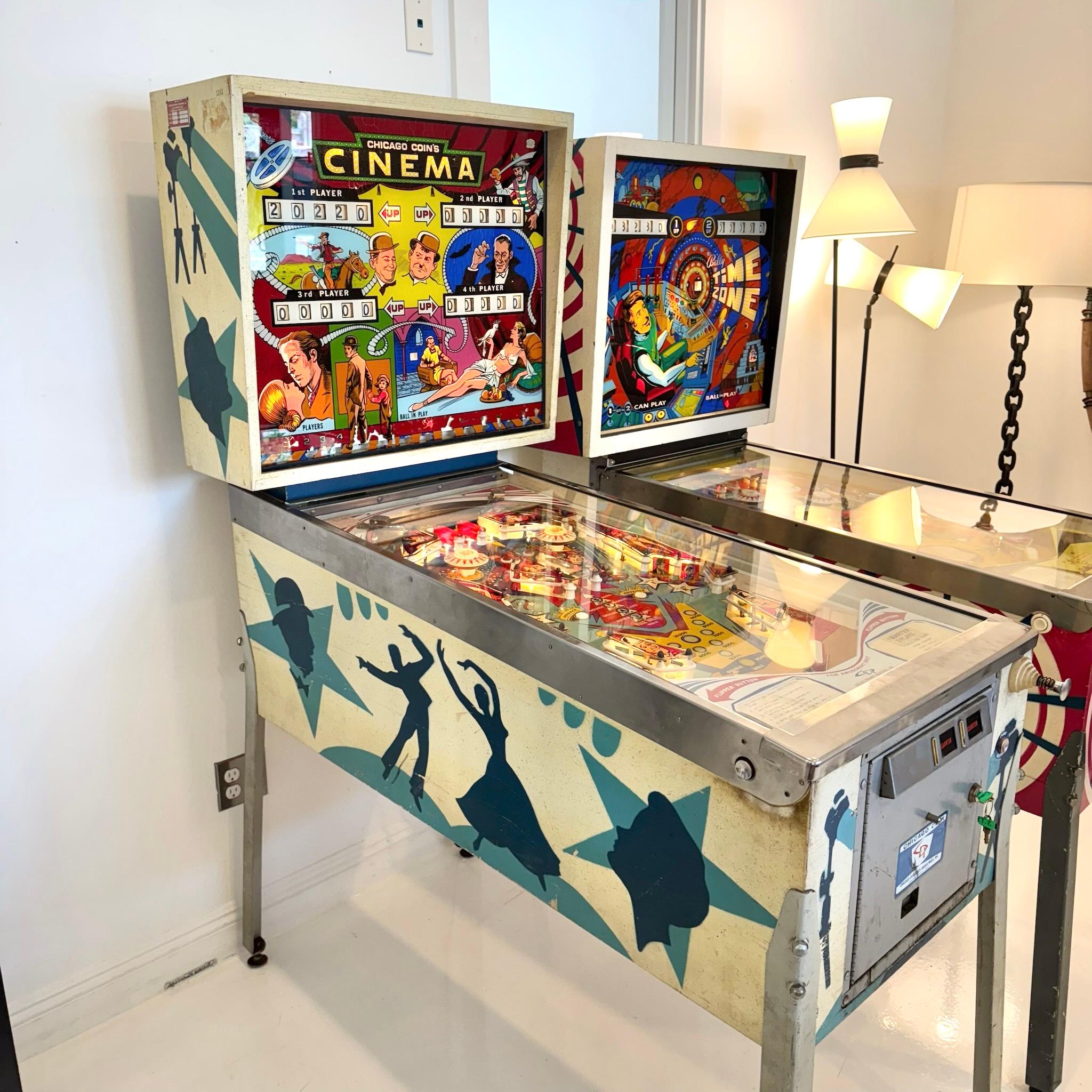 Máquina de pinball vintage 