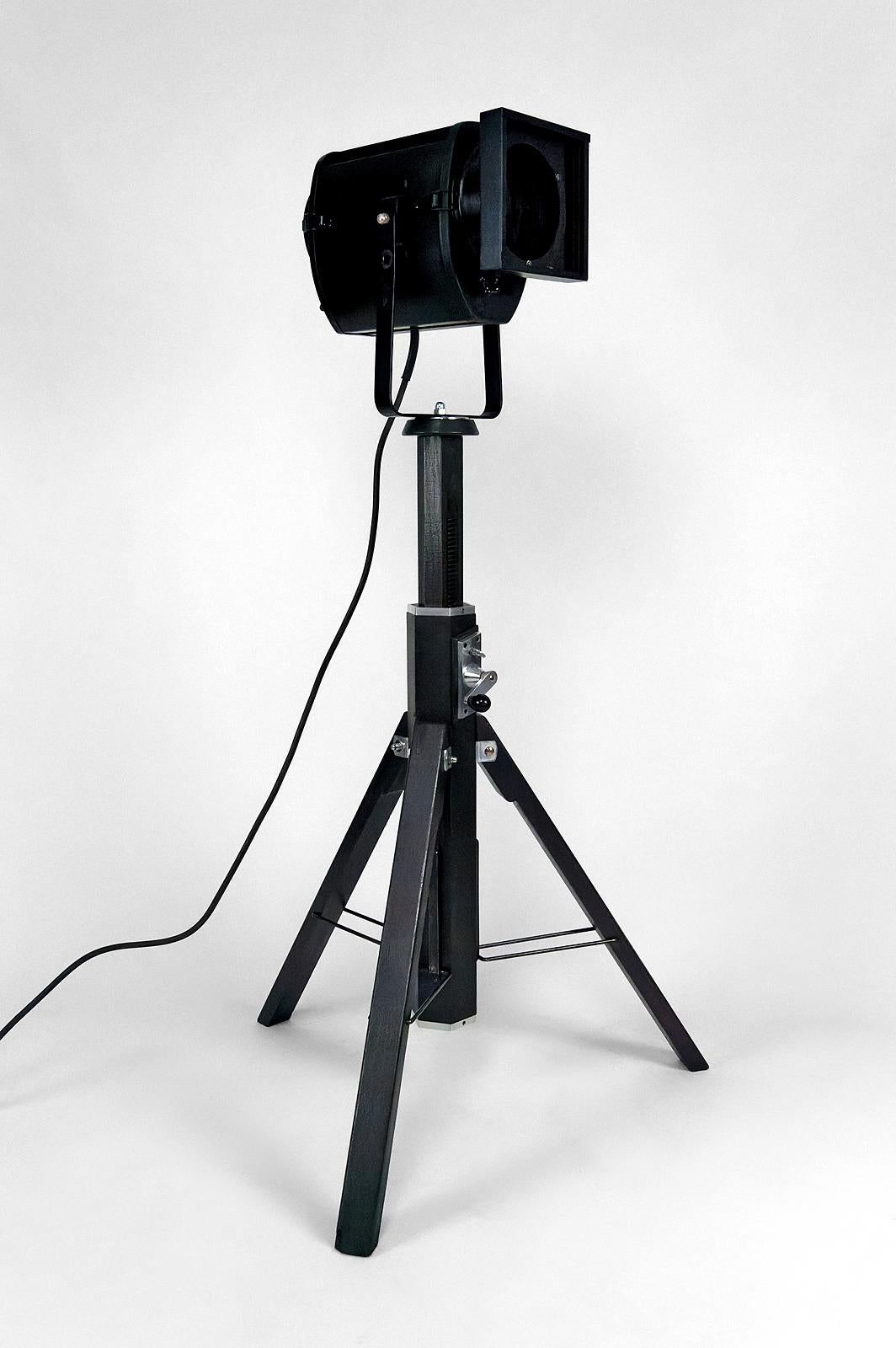 Milieu du XXe siècle Projecteur de cinéma / lampe / projecteur, France, vers 1940 en vente