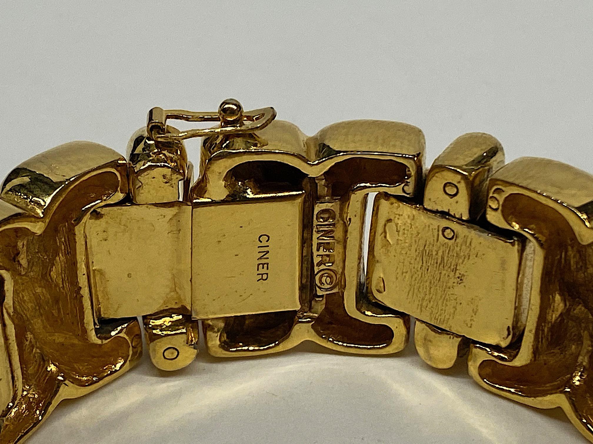 Ciner 1980s Abstract Gold Link Bracelet 8