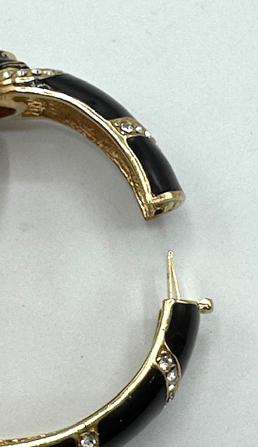 Ciner Black Enameld on Gold and Rhinestone Tiger Bangle For Sale 14