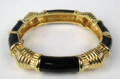 Bracelet Ciner en bambou émail noir et or doré, neuf, jamais porté